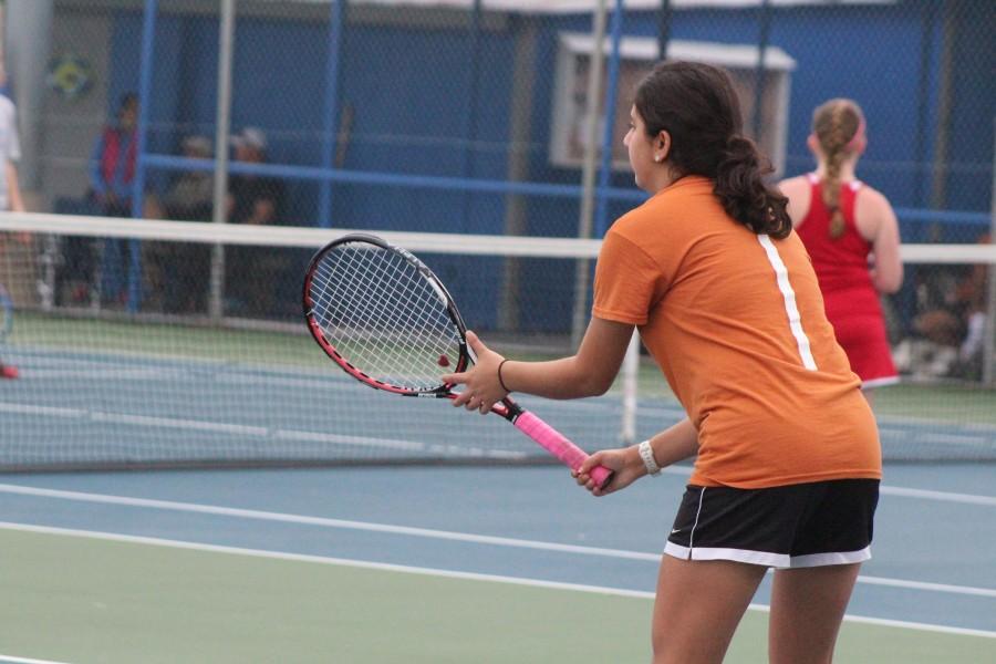 Freshman Tennis Team Starts Strong in Tournament Season