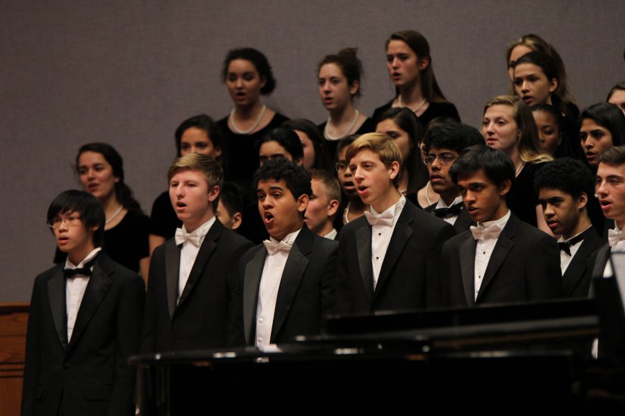 Choir Performs in Spring Concert