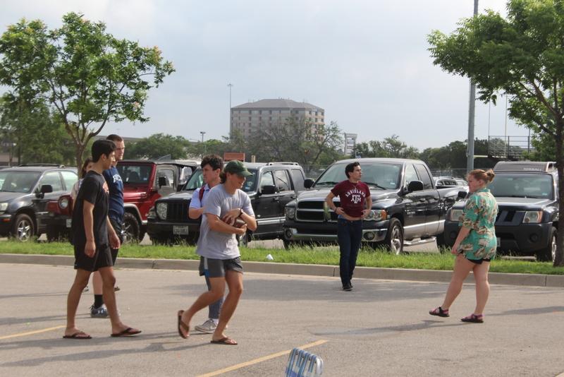Senior Prank 2016: Tailgating