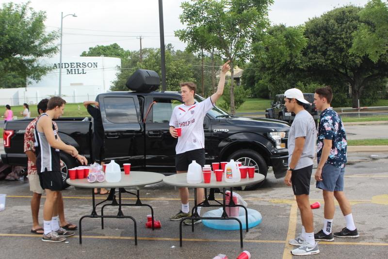 Senior Prank 2016: Tailgating