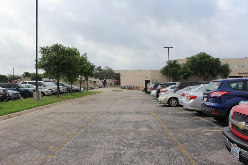 Senior Prank 2016: Tailgating