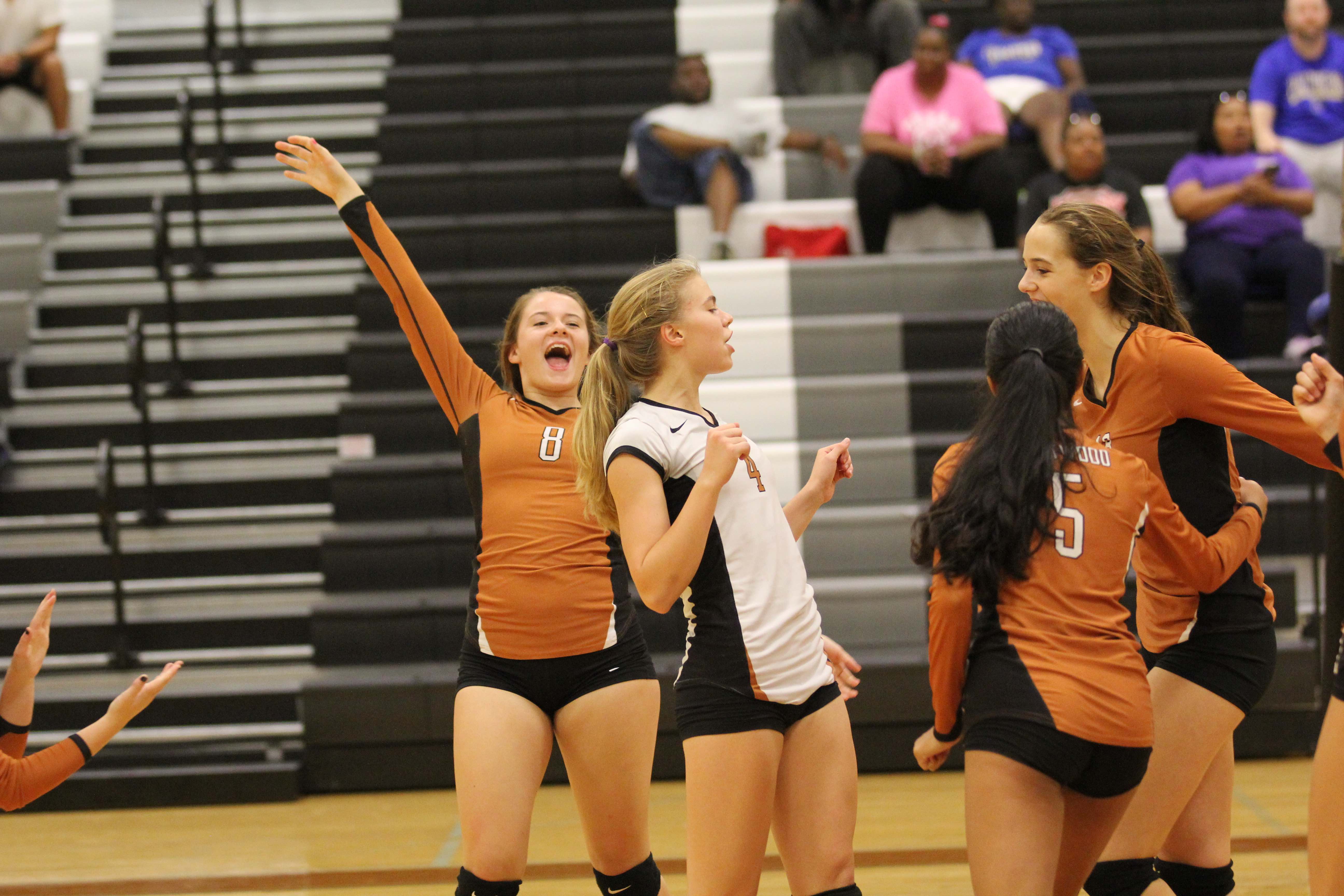 JV Orange Volleyball Defeats Pflugerville