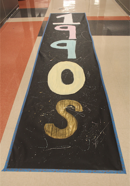 GALLERY%3A+Student+Organizations+Decorate+Hallways+for+Homecoming
