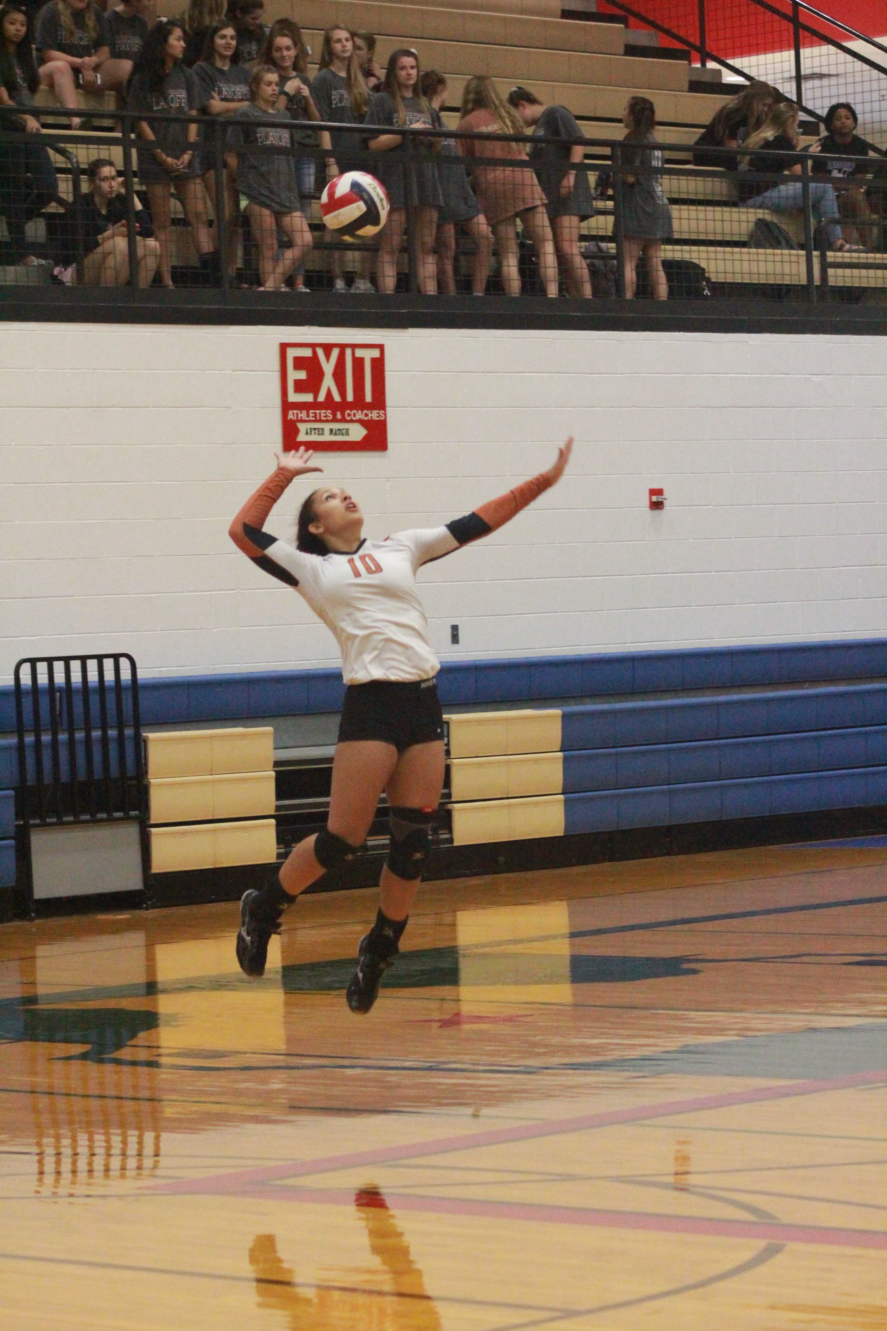 Volleyball+Advances+to+Area+with+Bi-District+Playoff+Win