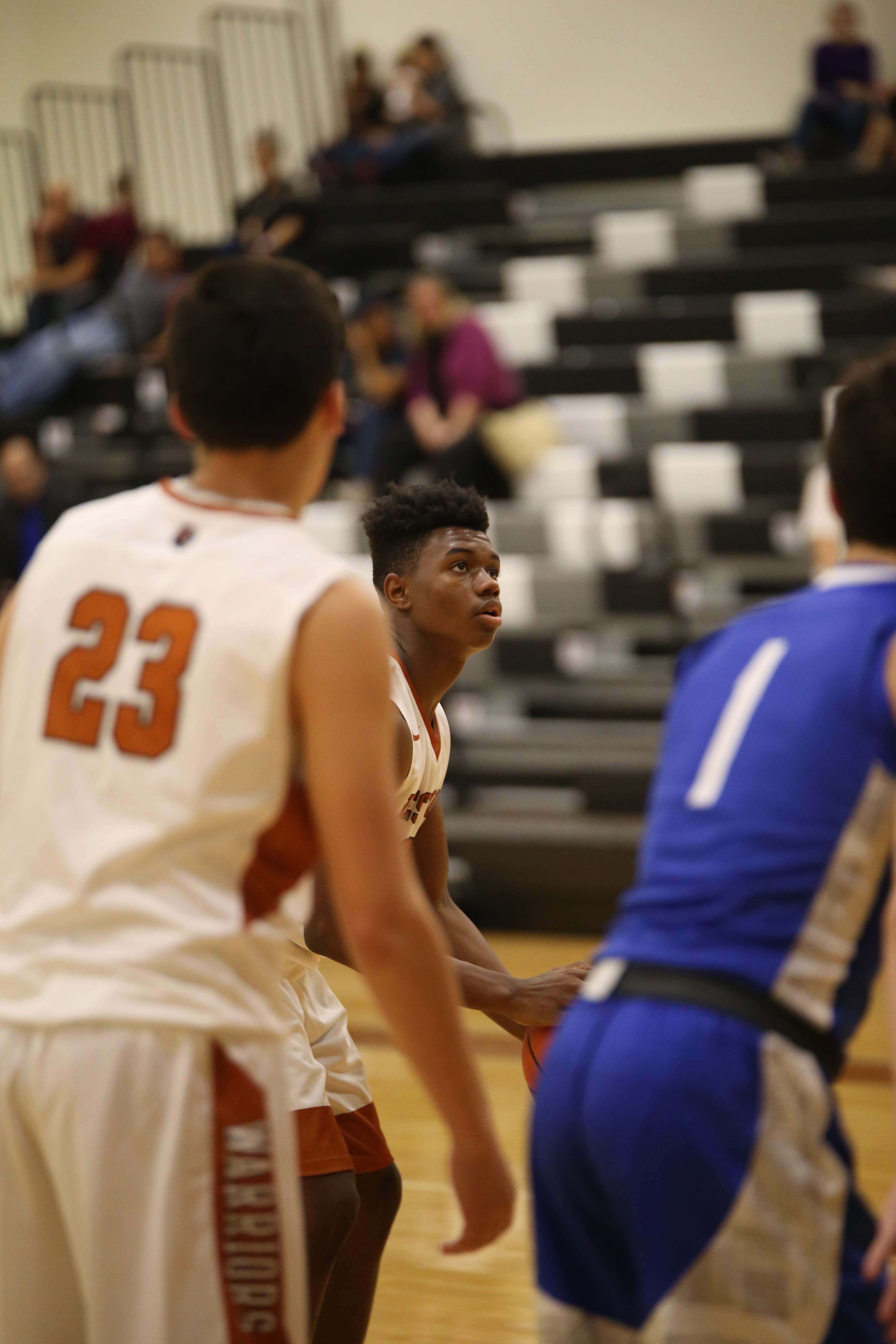 GALLERY: Varsity Boys' Basketball Falls to Georgetown 41-49