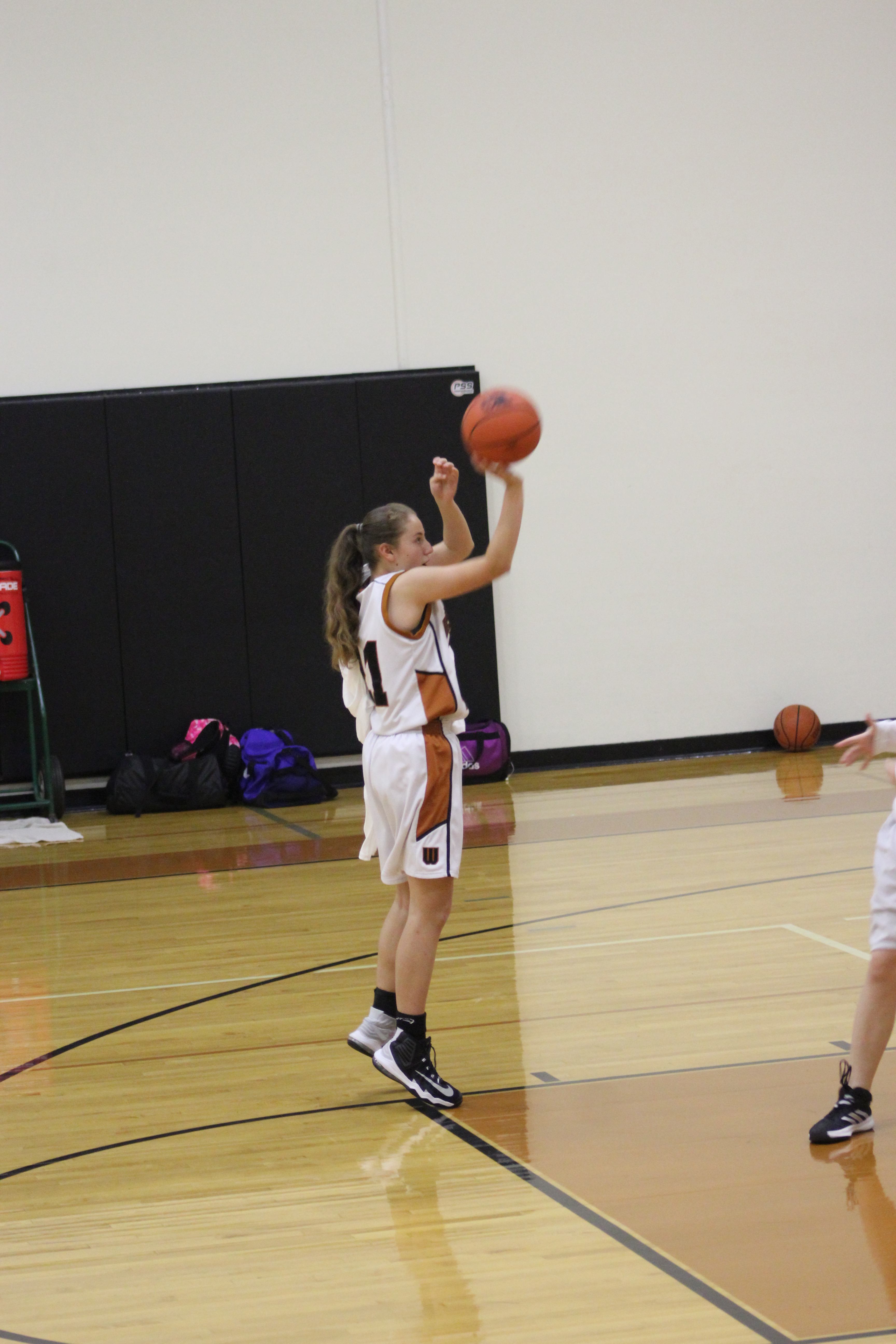 GALLERY: Freshman Orange Girls' Basketball Dominates Cedar Ridge 45-19