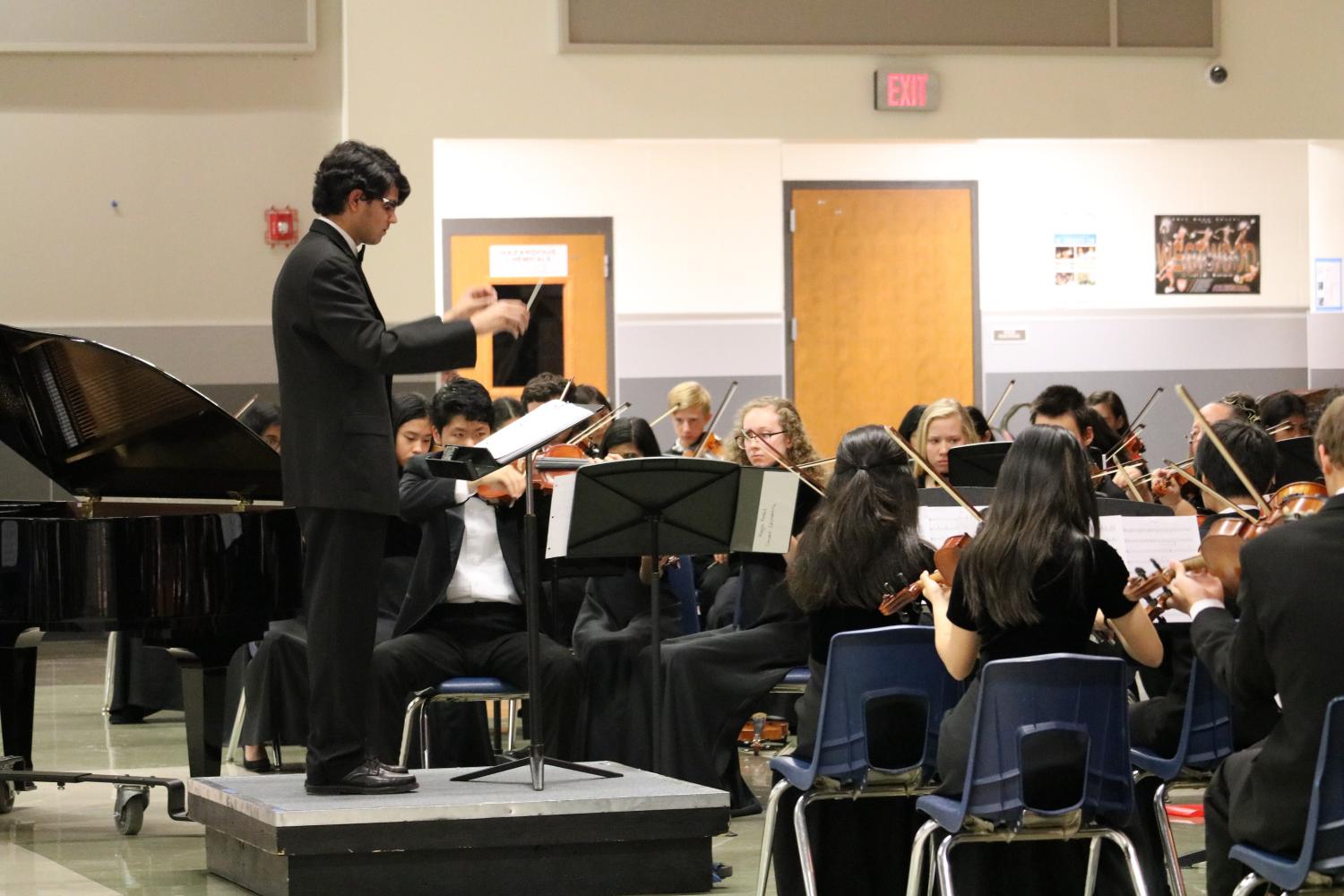 Orchestra+Performs+Annual+Spring+Concert%2C+Honors+Retiring+Conductor