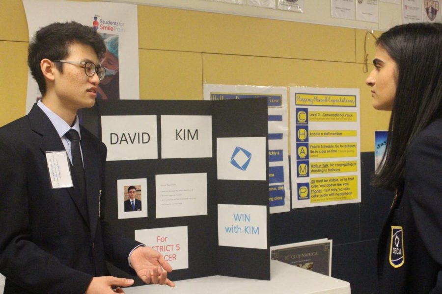 David Kim 19 presents his campaign.