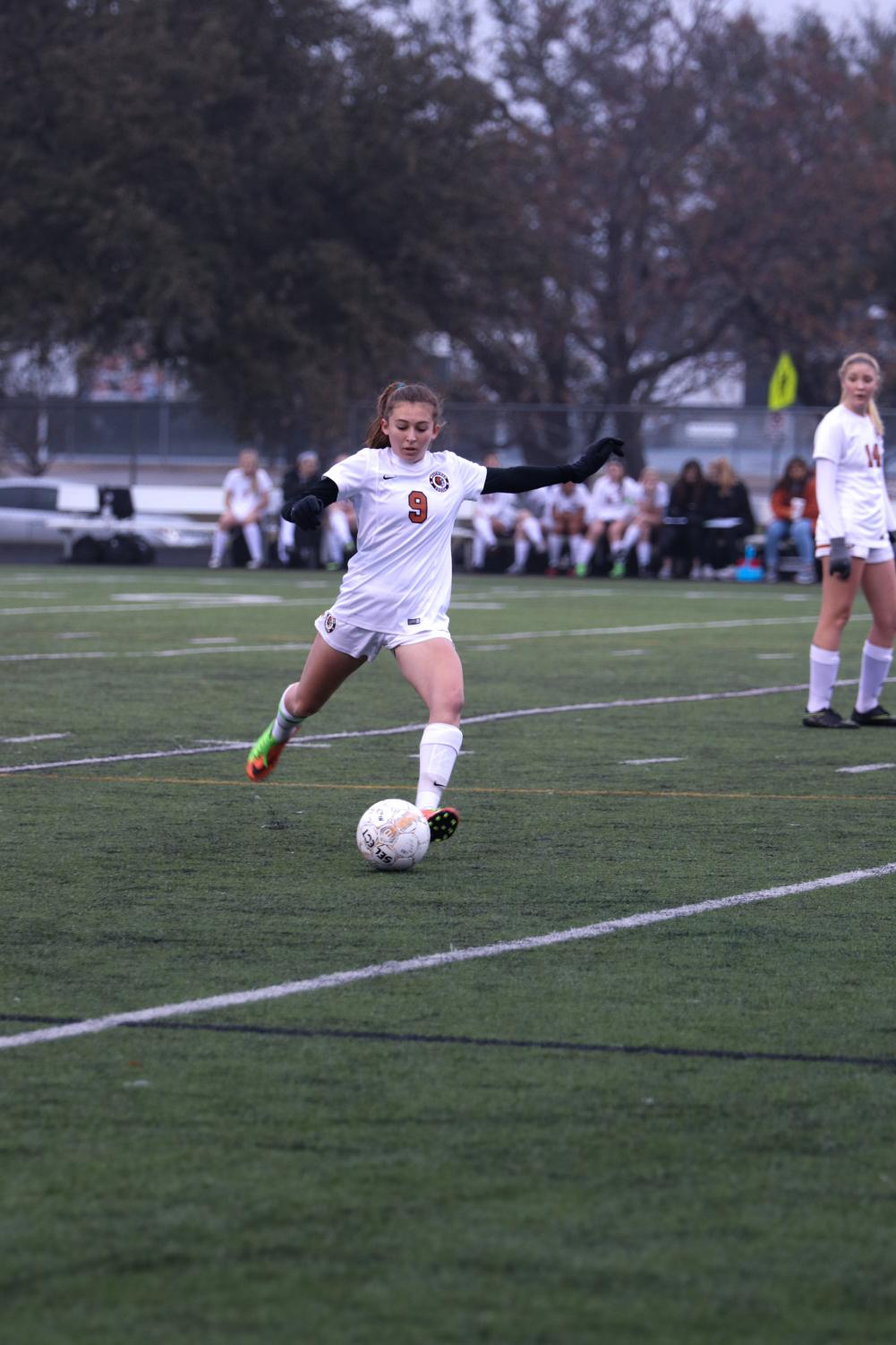 GALLERY%3A+JV+Girls+Soccer+Falls+to+Round+Rock+1-0