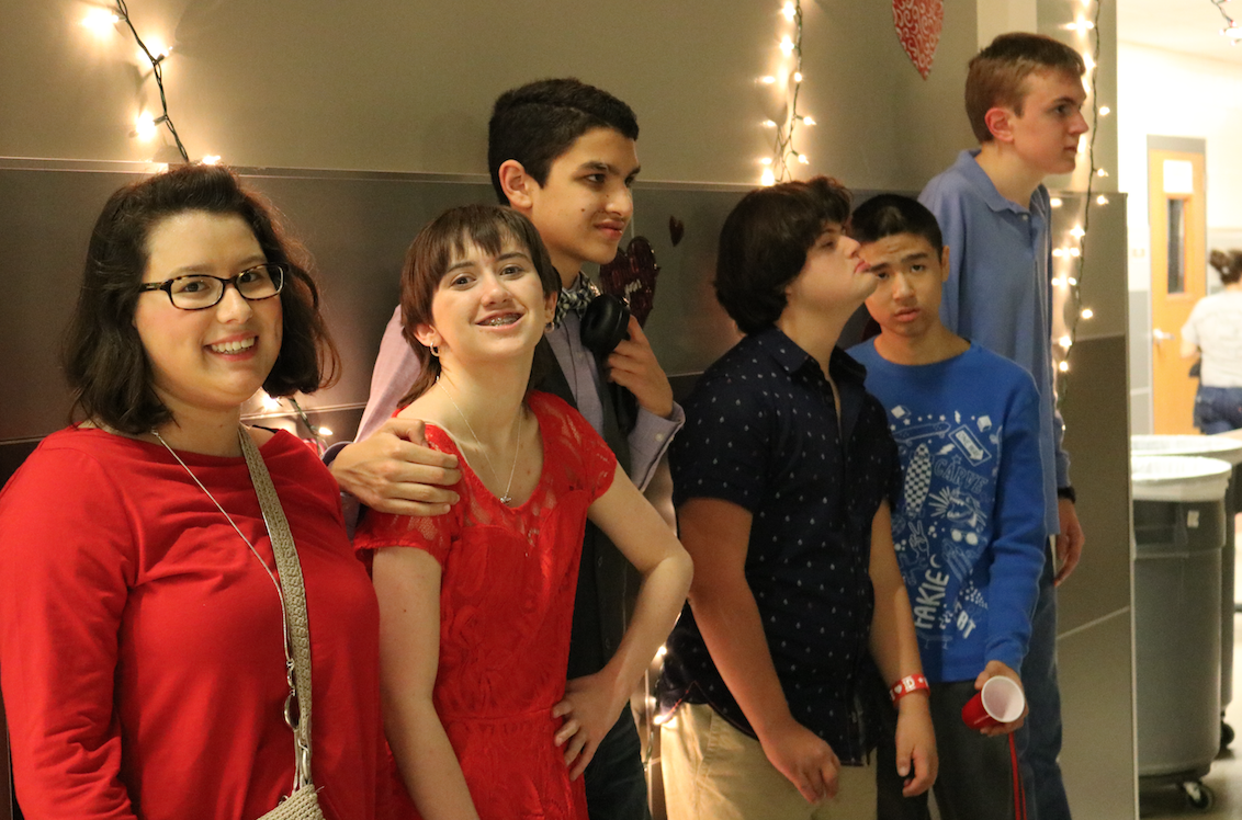 FAC+Students+Attend+Valentines+Dance