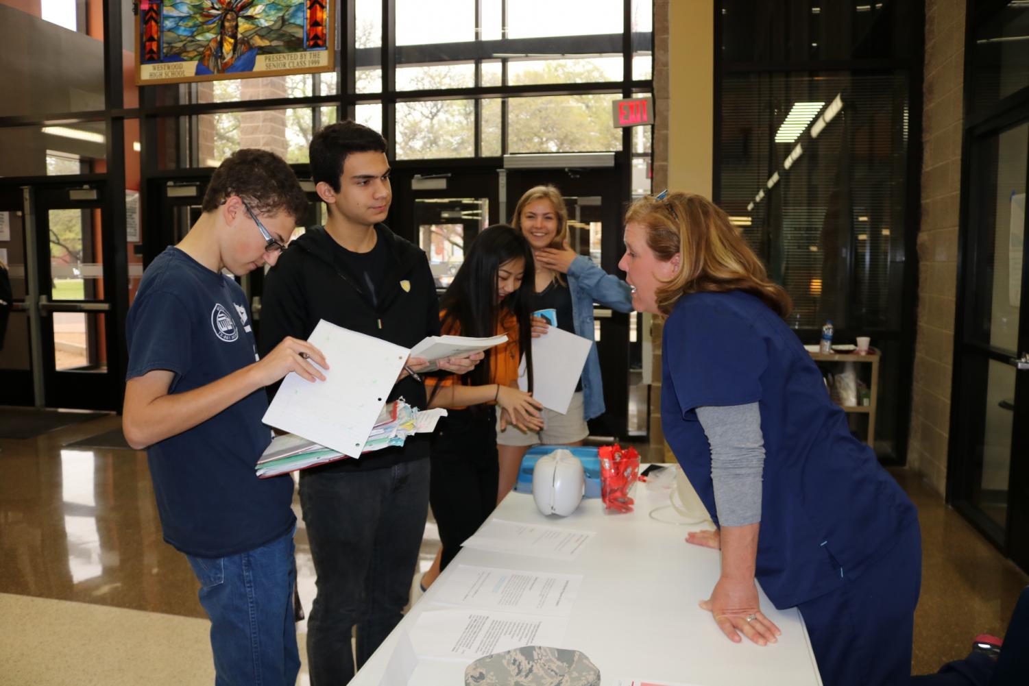Students+Attend+Health+Science+Career+Fair