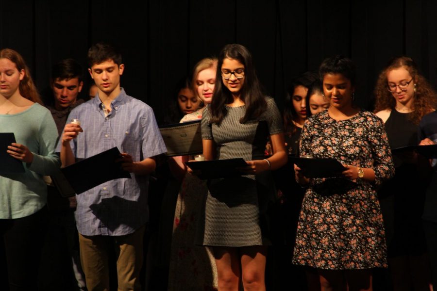 The newly induced NFHS students recite their pledge.