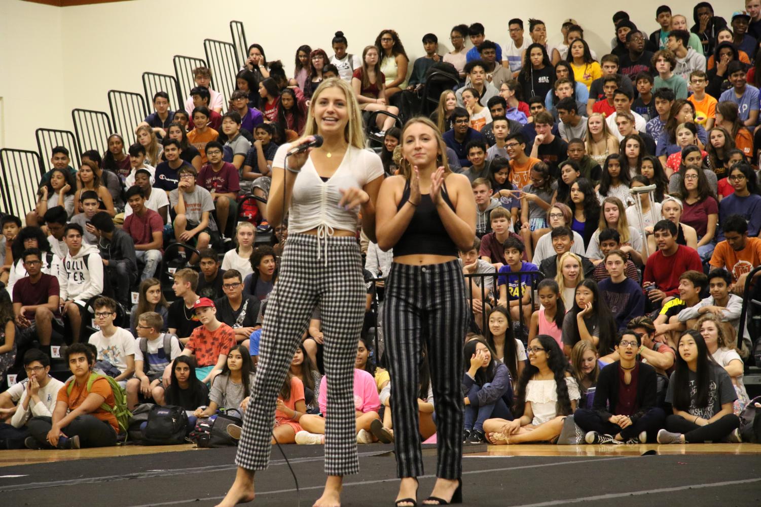 Students+Attend+First+Pep+Rally+of+Year