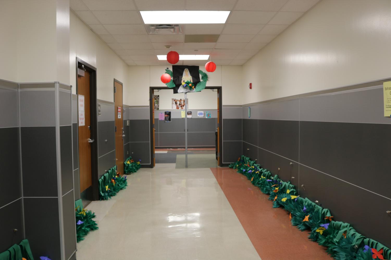 Student+Organizations+Decorate+Hallways+for+Homecoming