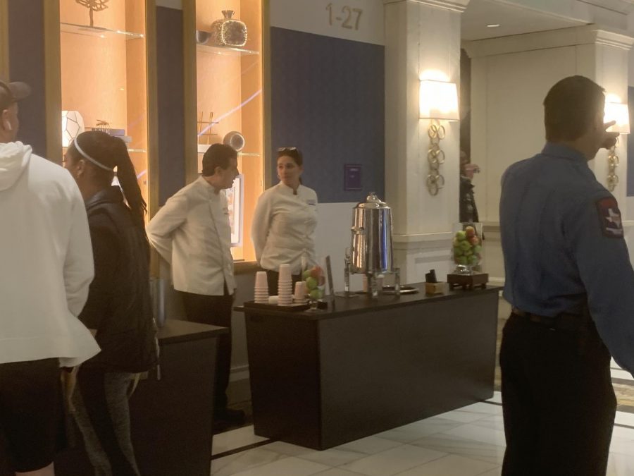 To complement the desserts, customers were offered the chance to get a drink of Hot Chocolate or Hot Apple Cider.  The drinks were free and hotel staff helped serve it.