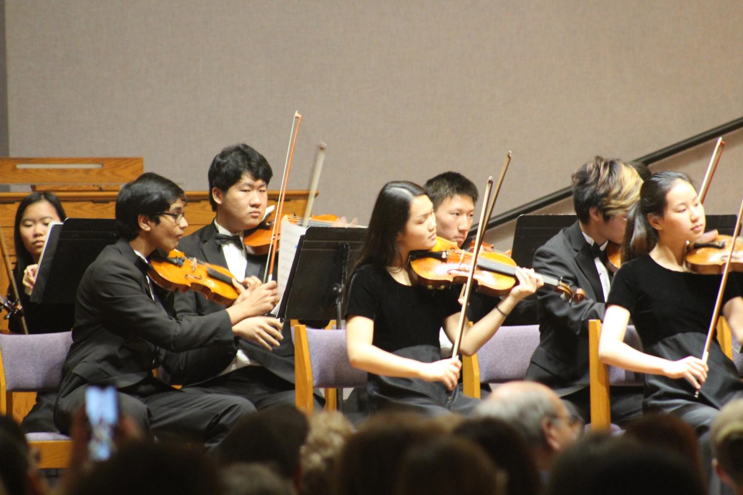 Orchestra+Performs+at+Winter+Concert