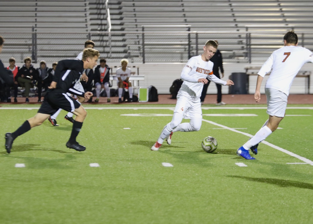 GALLERY%3A+Varsity+Boys+Soccer+Defeated+by+Vandegrift+Vipers+1-0