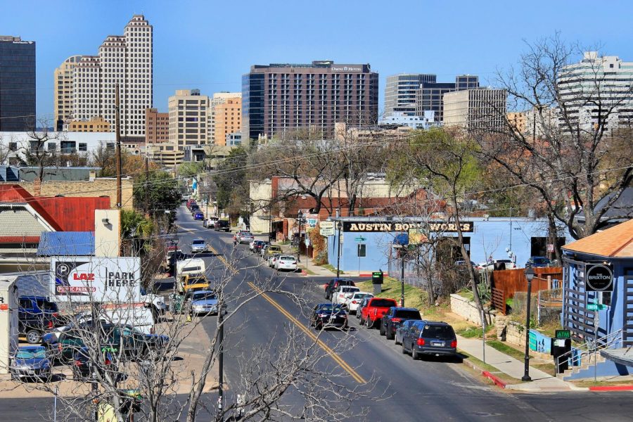 IB Human Geography Studies Freshmen Observe East Austin’s Changing Cultural Landscape