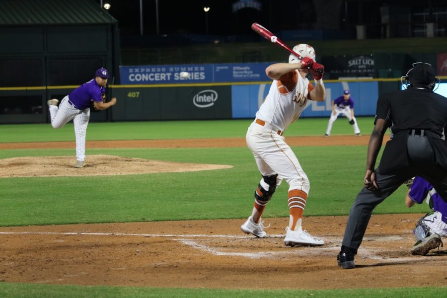 Tait Joynt 21 lays off a fastball, resulting in a walk. Joynt closed off the game on the mound, pitching the final three innings while earning the win, giving up only one run.