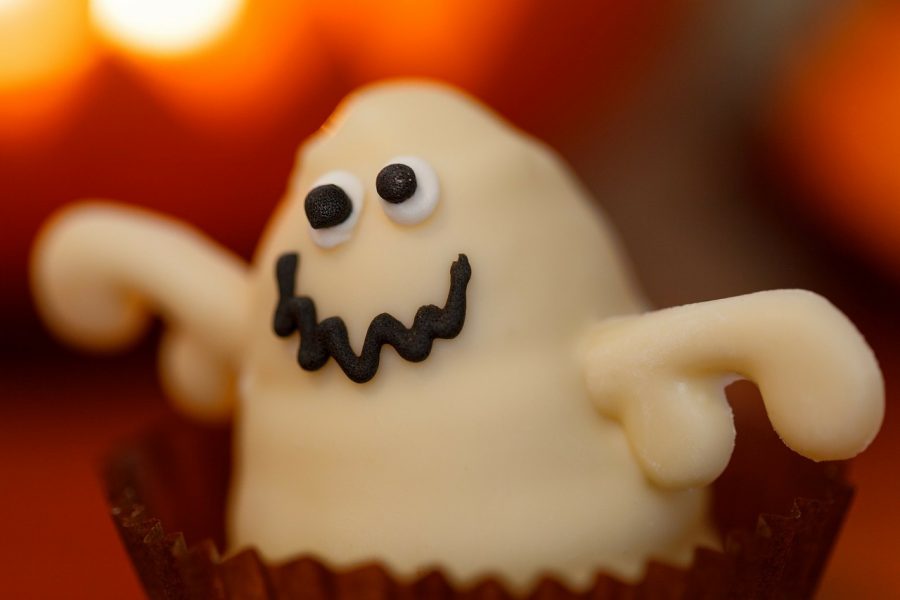 With all sorts of decorations and colored icing, there are many fun Halloween treats to make. 
Photo courtesy of PublicDomainPictures.