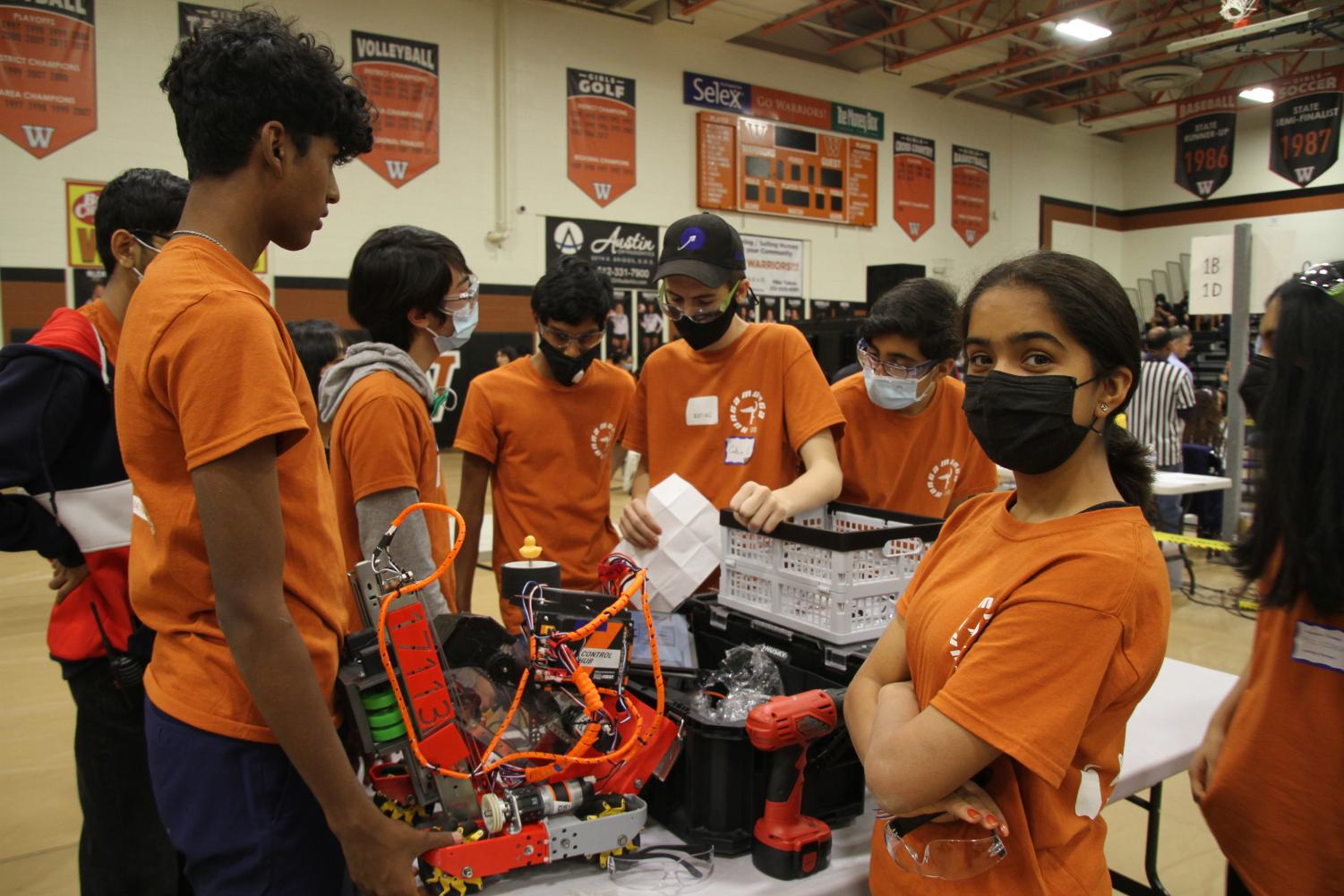 Robotics+Students+Wire+Up+at+FTC+Competition
