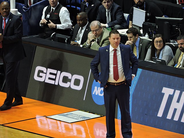 On Thursday, UT Athletics announced the firing of men’s basketball coach Chris Beard following his arrest on domestic violence charges in an altercation with his fiancée.  