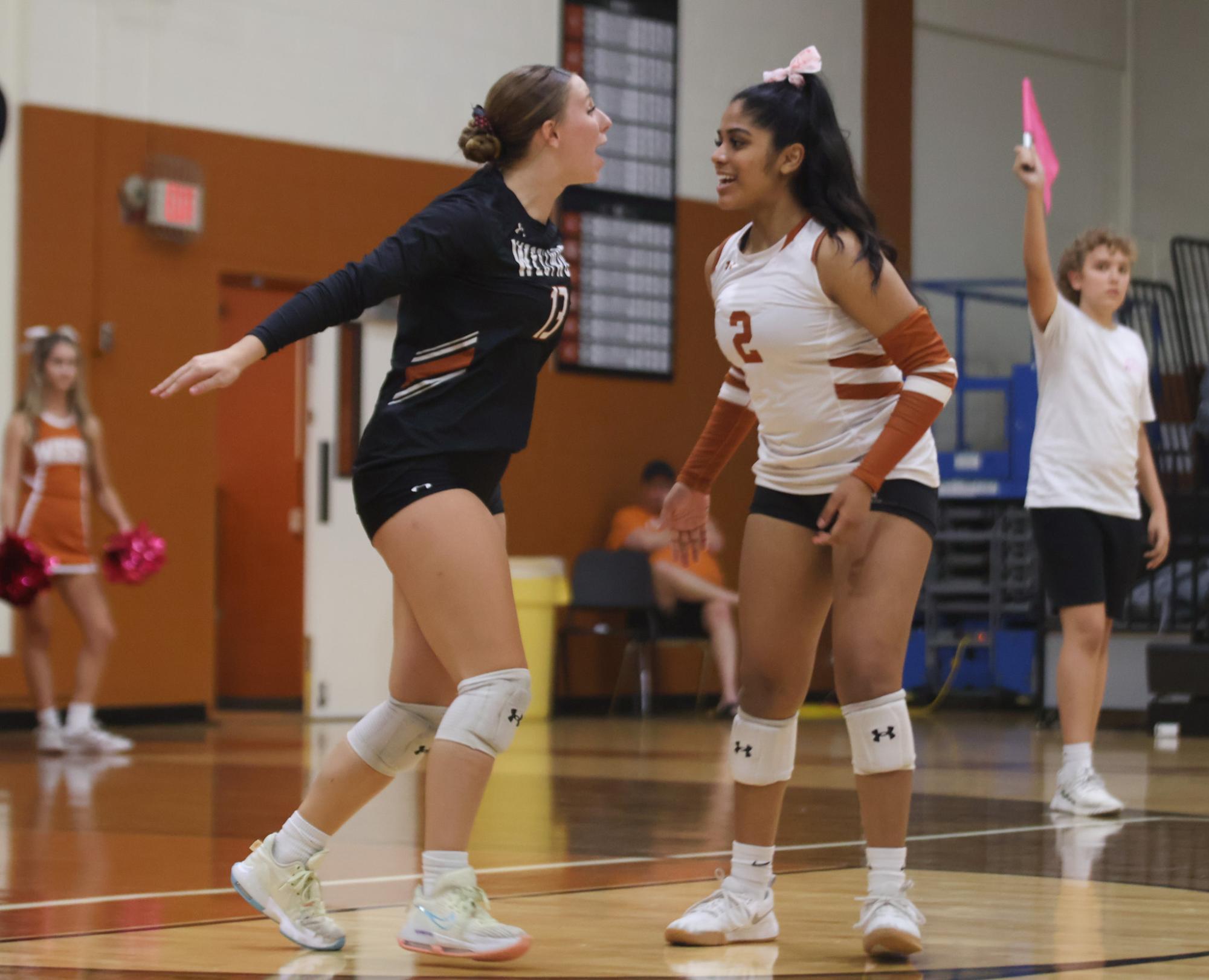 Varsity Volleyball Falls to Vista Ridge 3-1