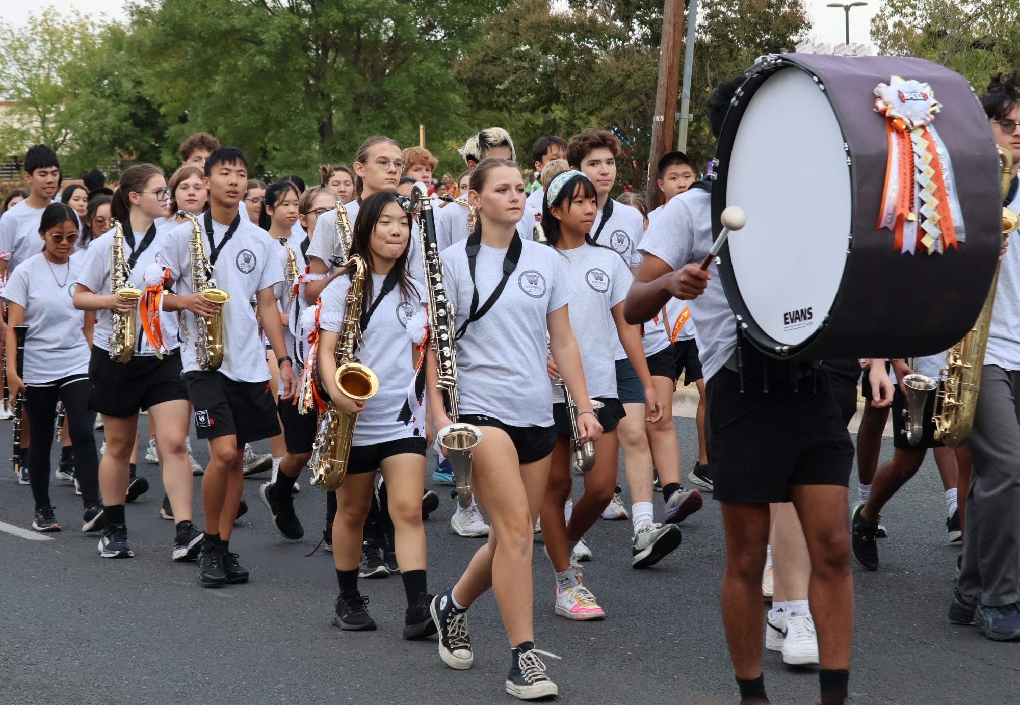 Leveled Up: Annual Homecoming Parade Promotes School Pride