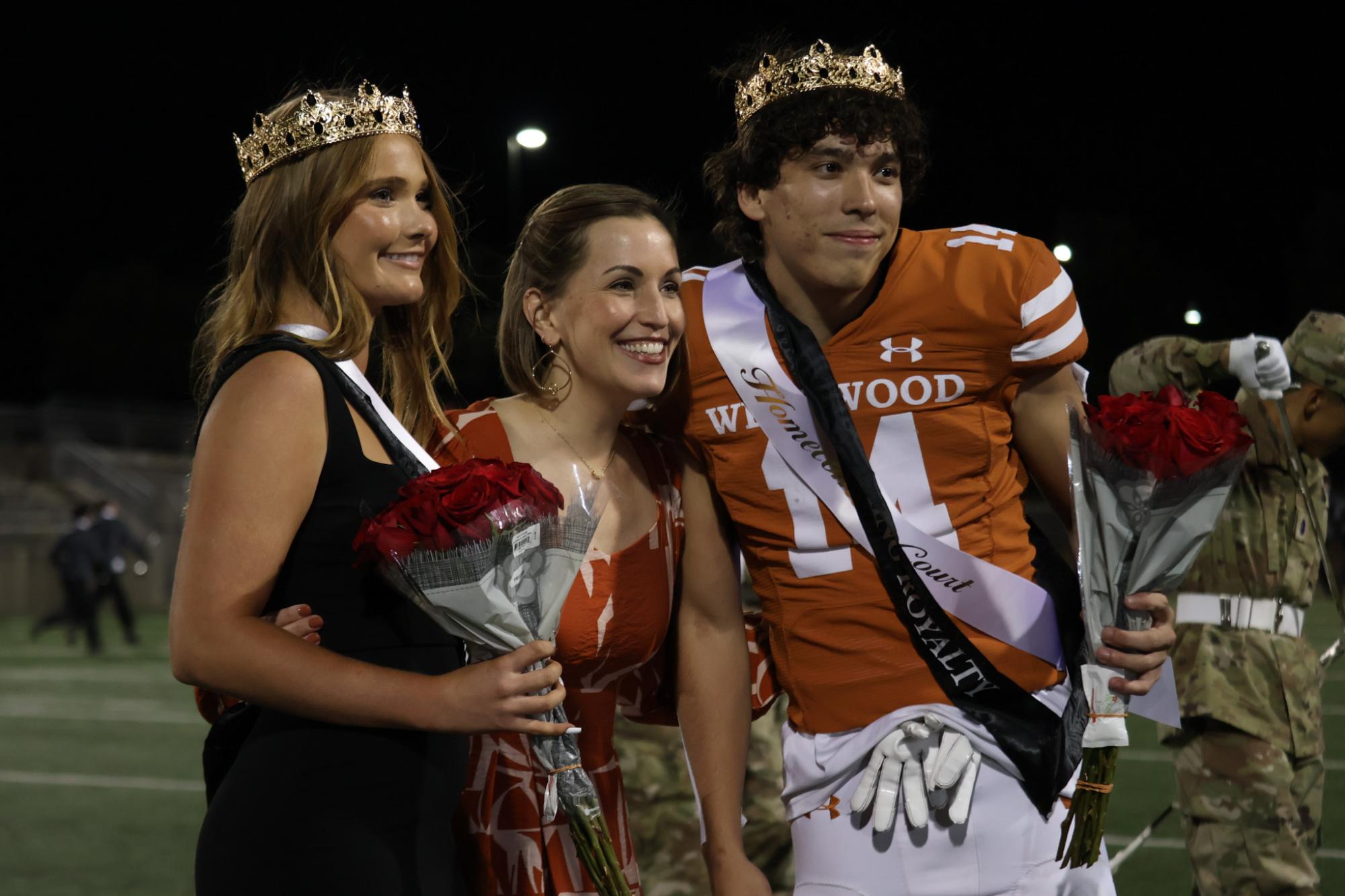 Round Rock Dragons Knock Seven Bells out of Varsity Football at Homecoming Game