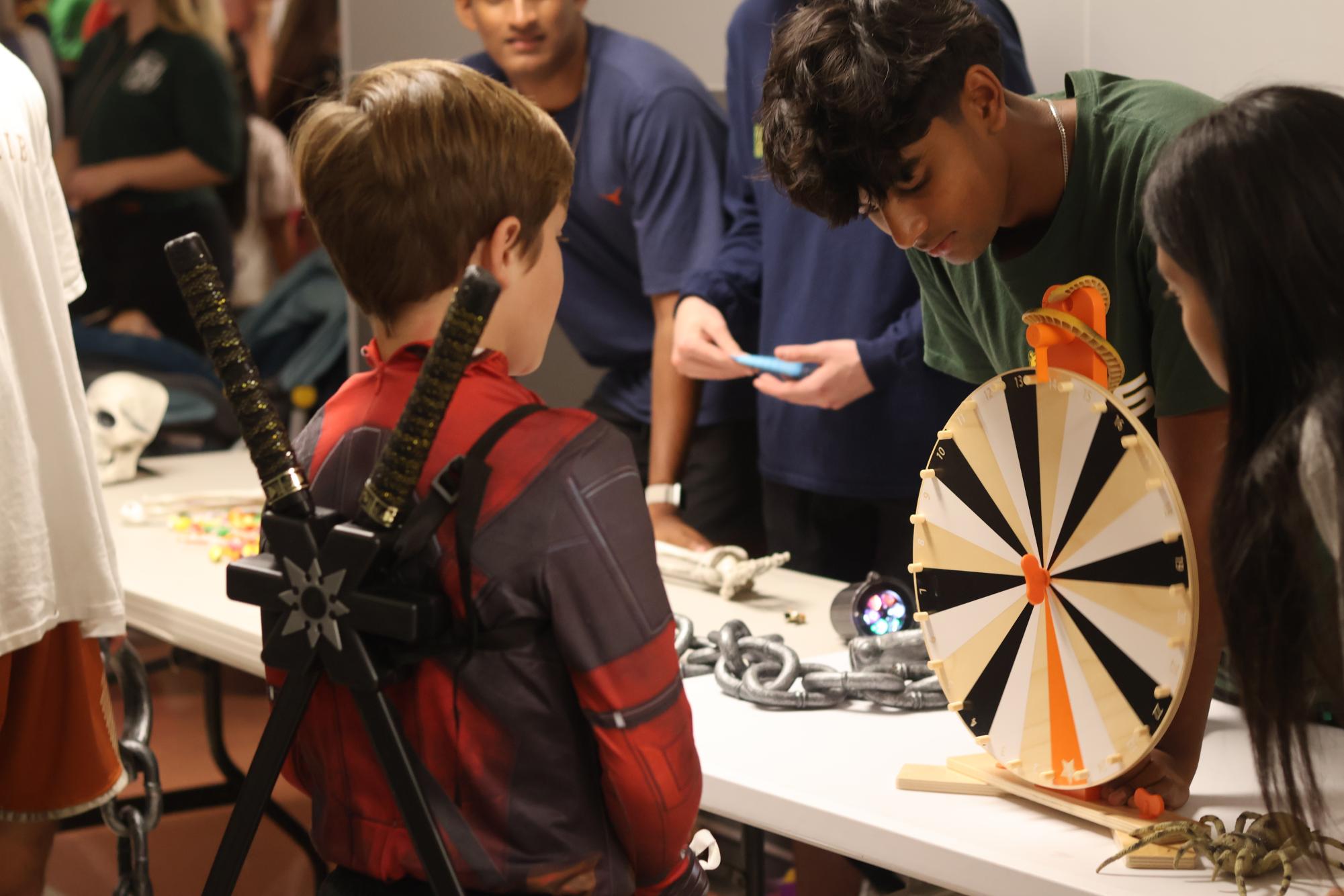 No Tricks, Just Treats: IB and PALS Host Annual Trunk or Treat