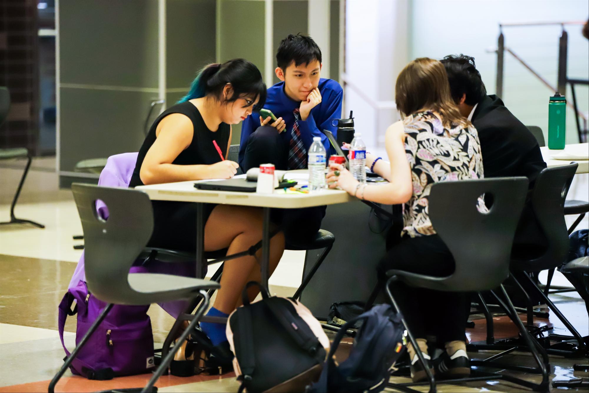 Speech and Debate Hosts Annual Tournament