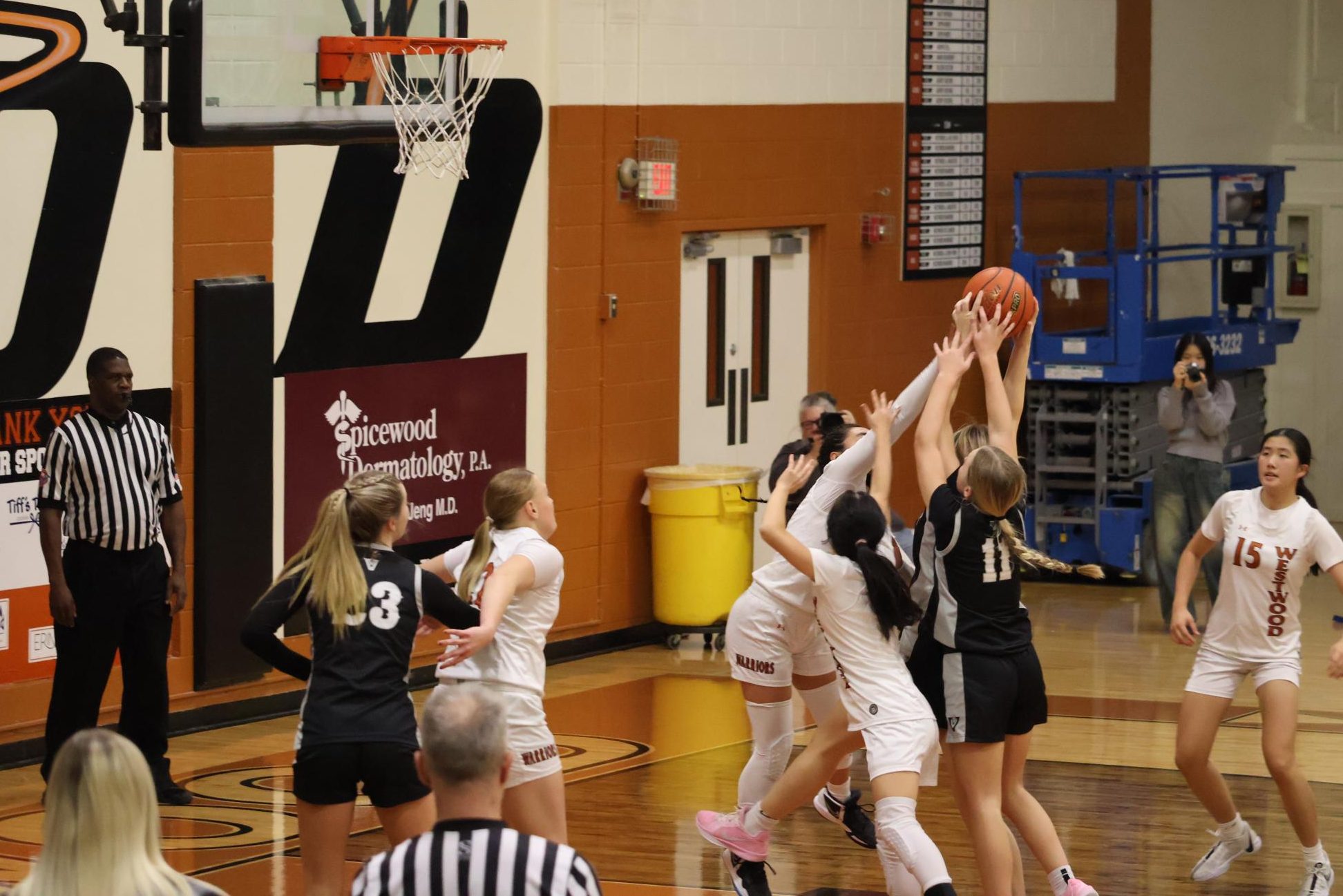 Girls Varsity Basketball Bitten by Vandegrift Vipers