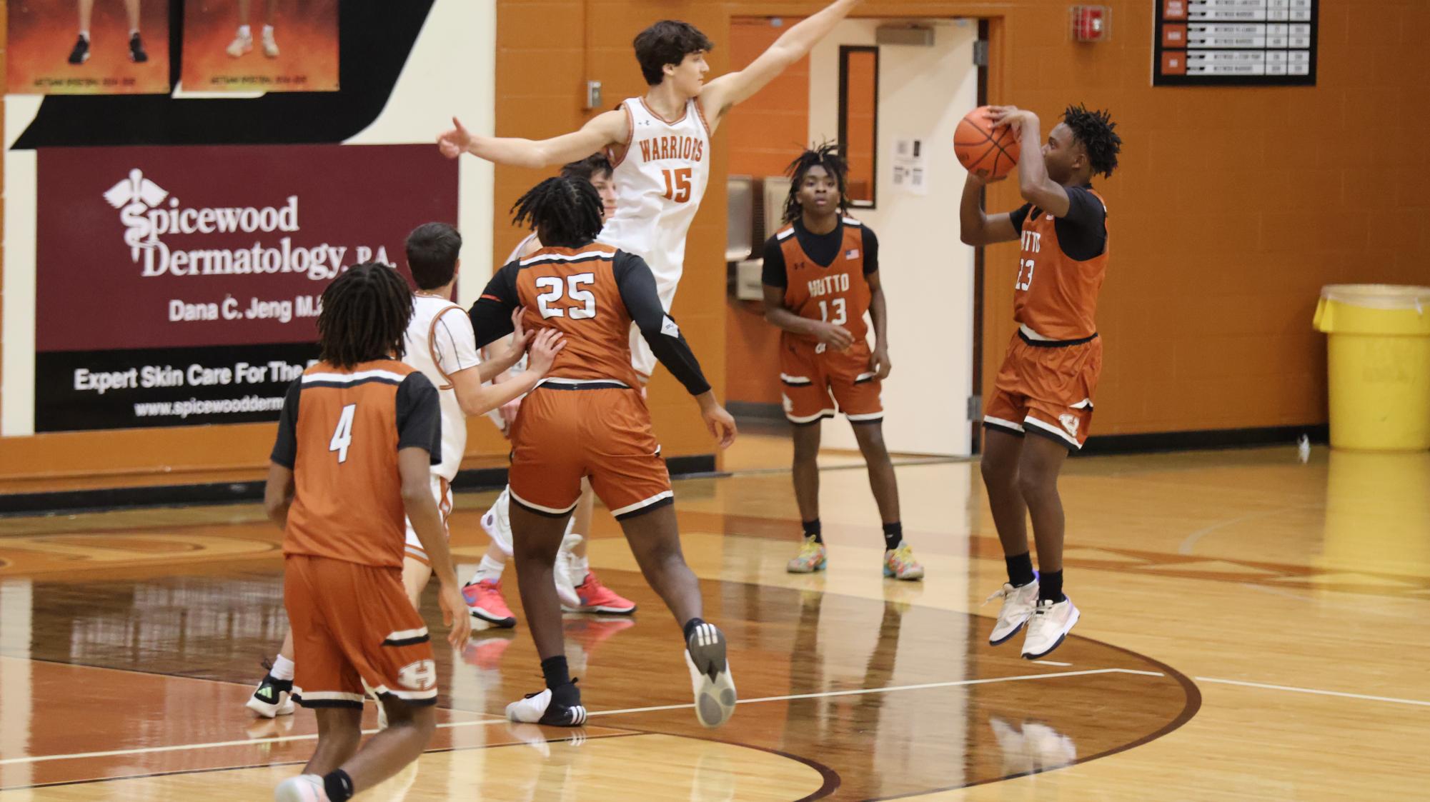 JV Boys Basketball Hunts Down Hutto Hippos