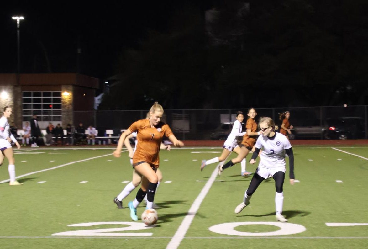 Varsity Girls Soccer Bests Cedar Ridge