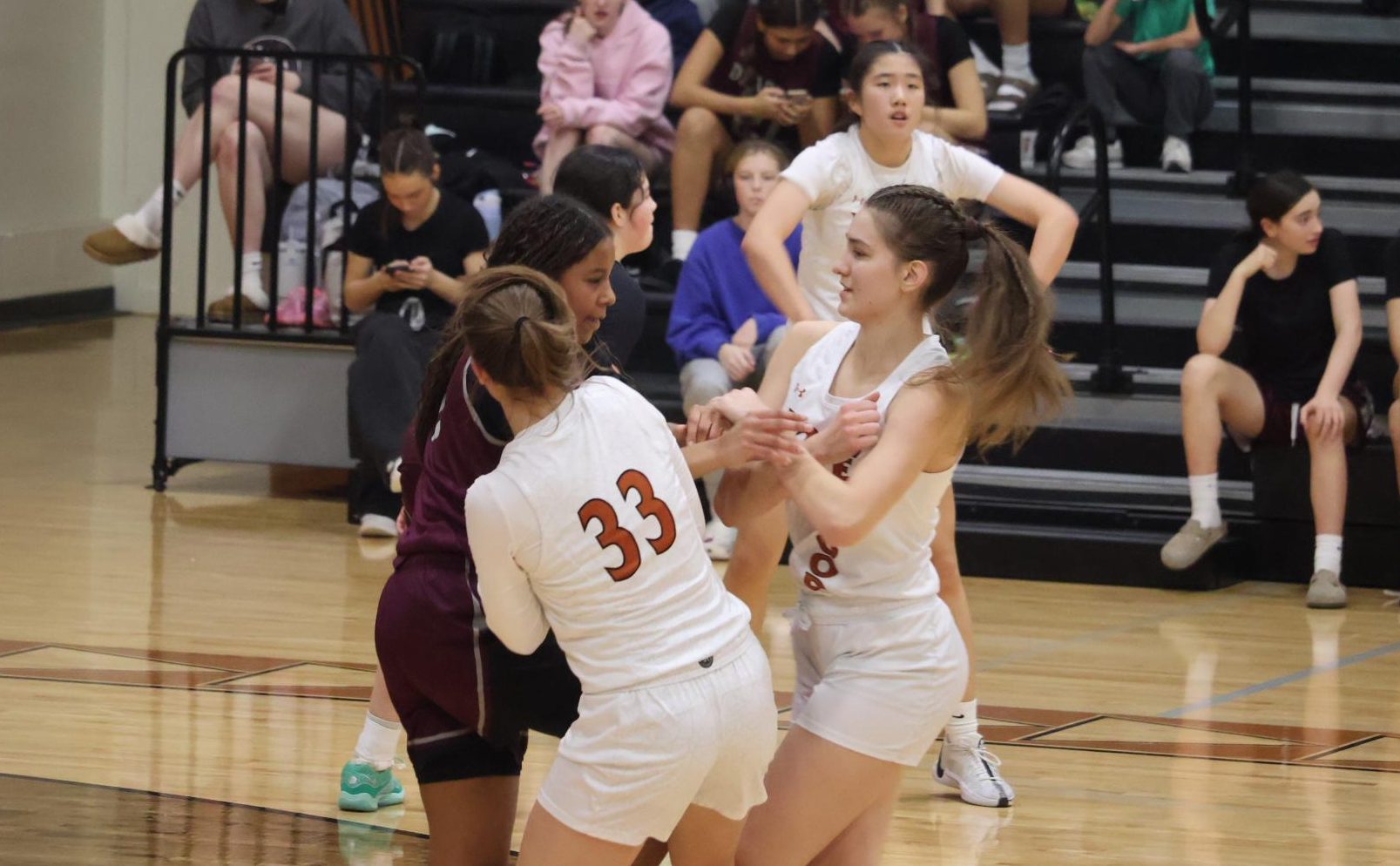 Varsity Girls Basketball Loses 52-22 to Round Rock on Senior Night