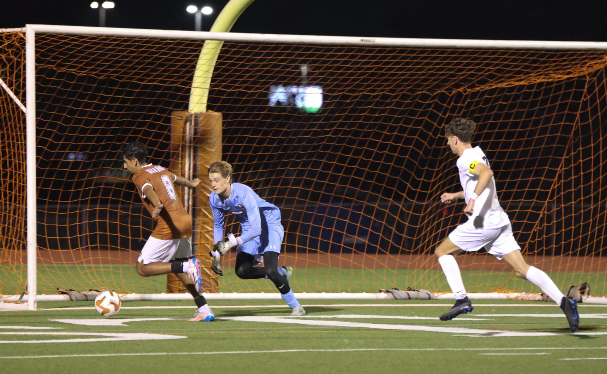 Varsity Boys Soccer Ends Winning Streak With Loss Against Vandegrift Vipers