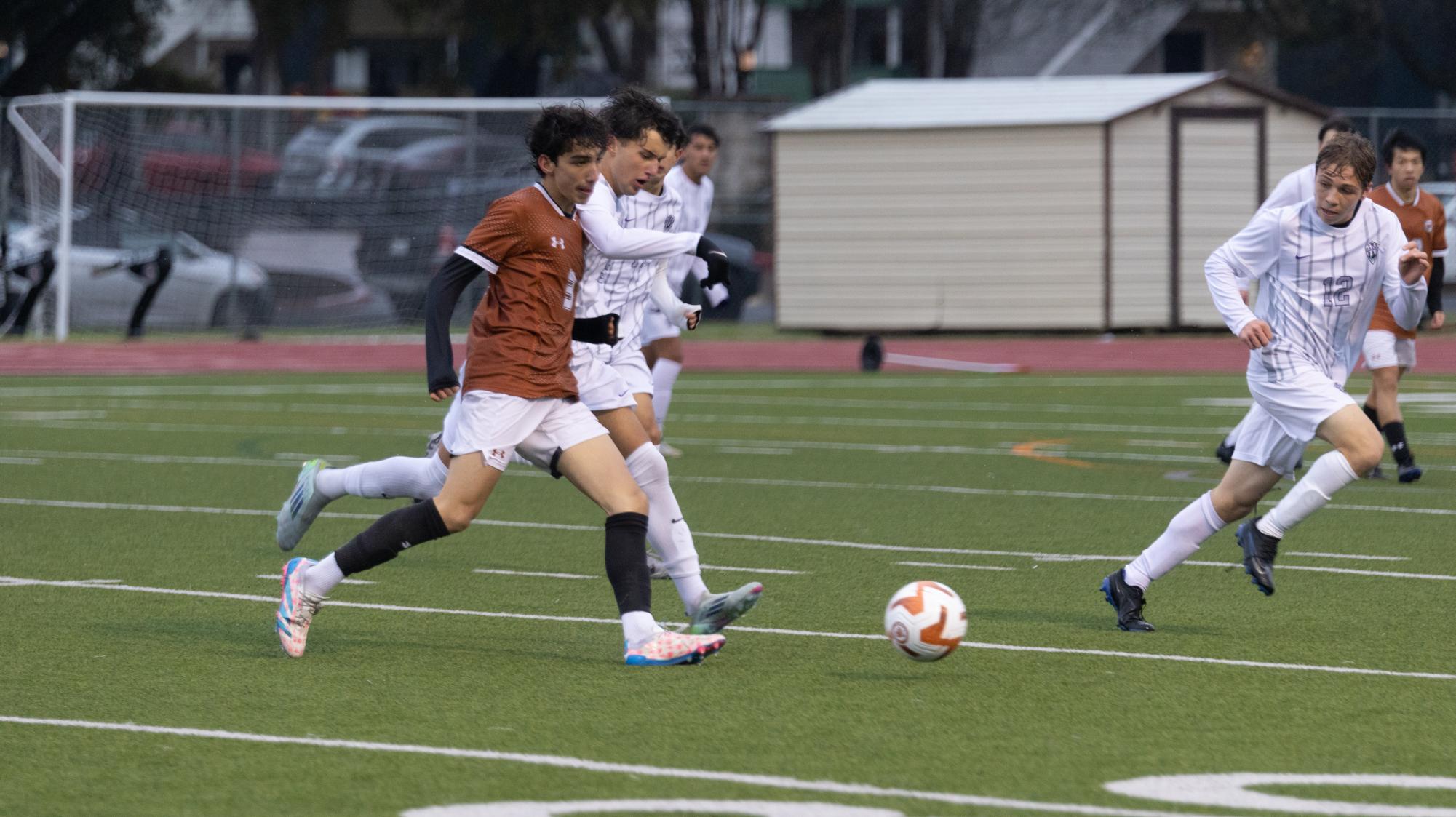 Varsity Boys Soccer Triumphs Against Cedar Ridge 6-1