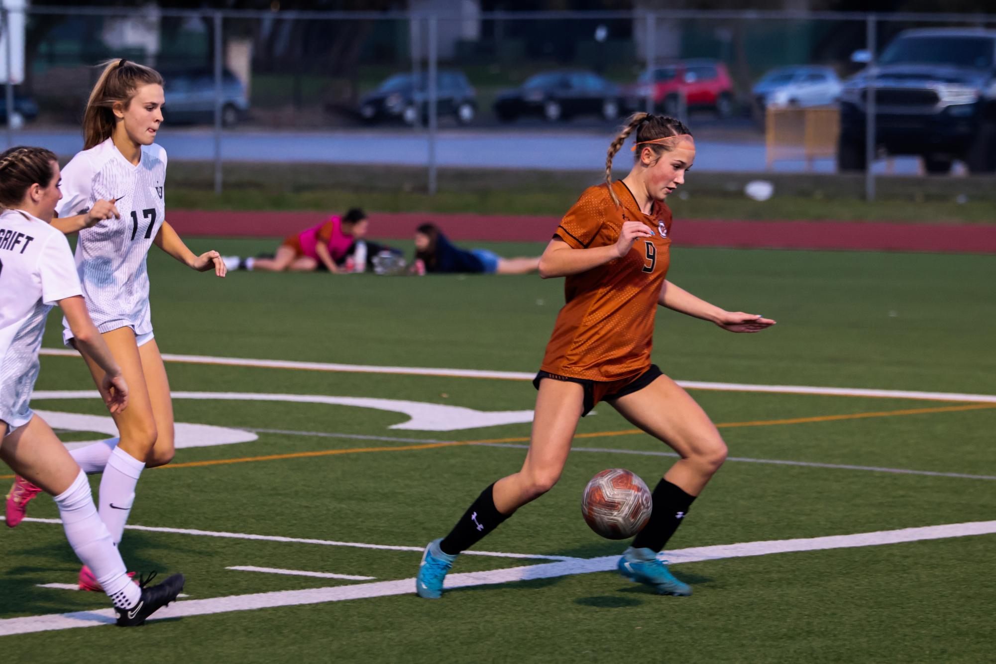 Varsity Women's Soccer Defeats Vandegrift Vipers 2-1 in Last Home Game