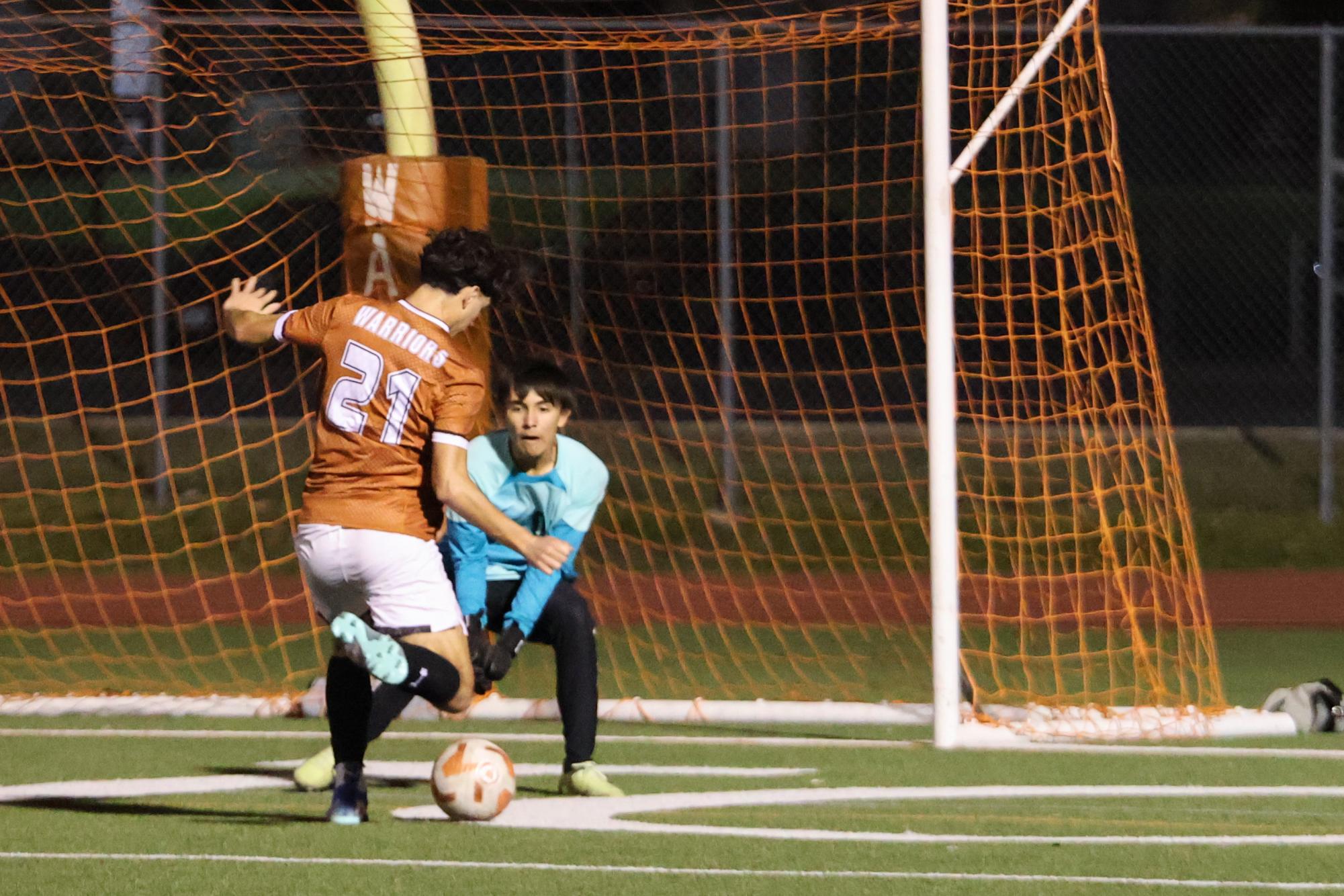 Varsity Boys Soccer Defeats Vista Ridge 4-3