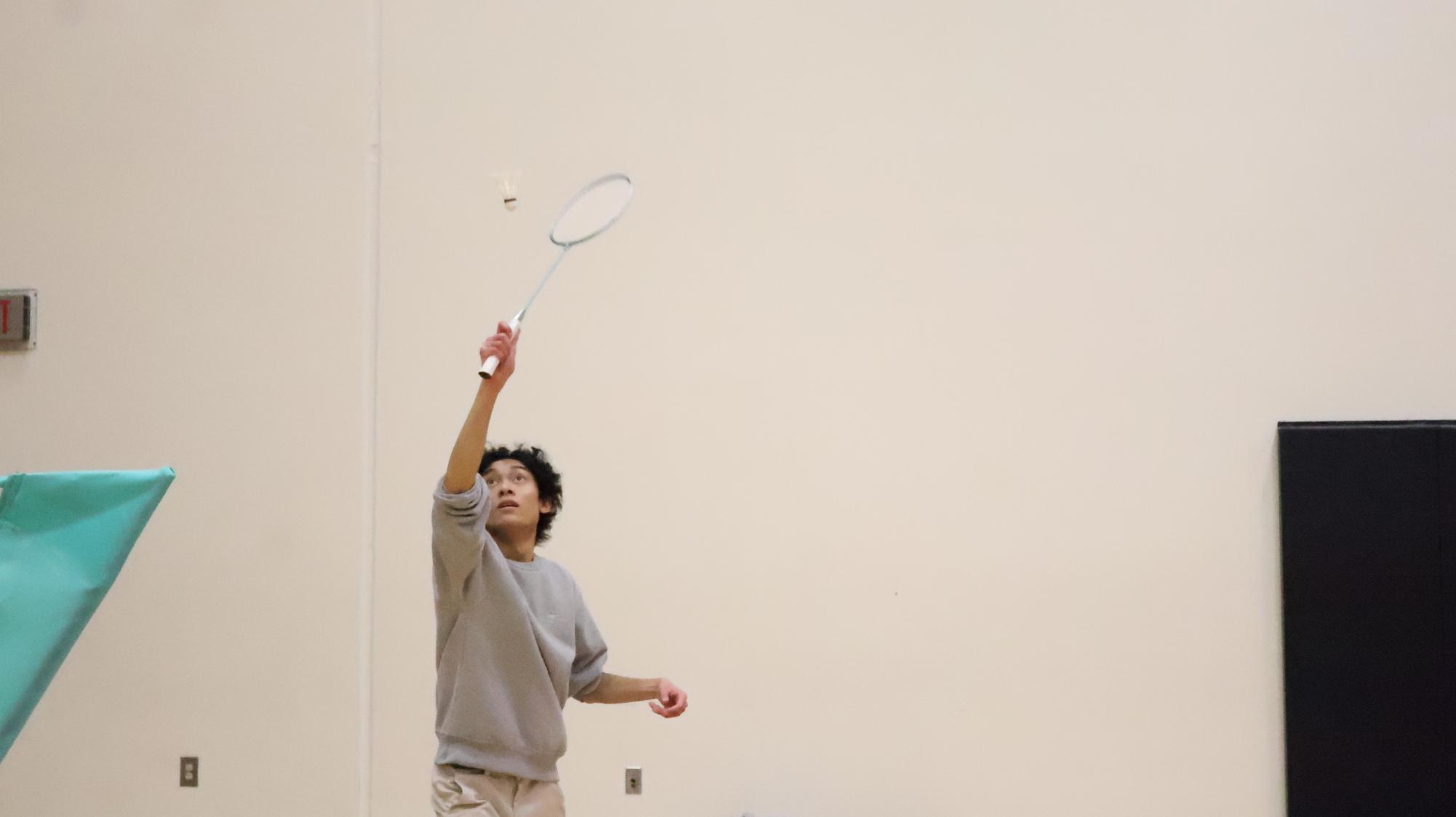 Badminton Club Starts Back Up With First Meeting of Semester