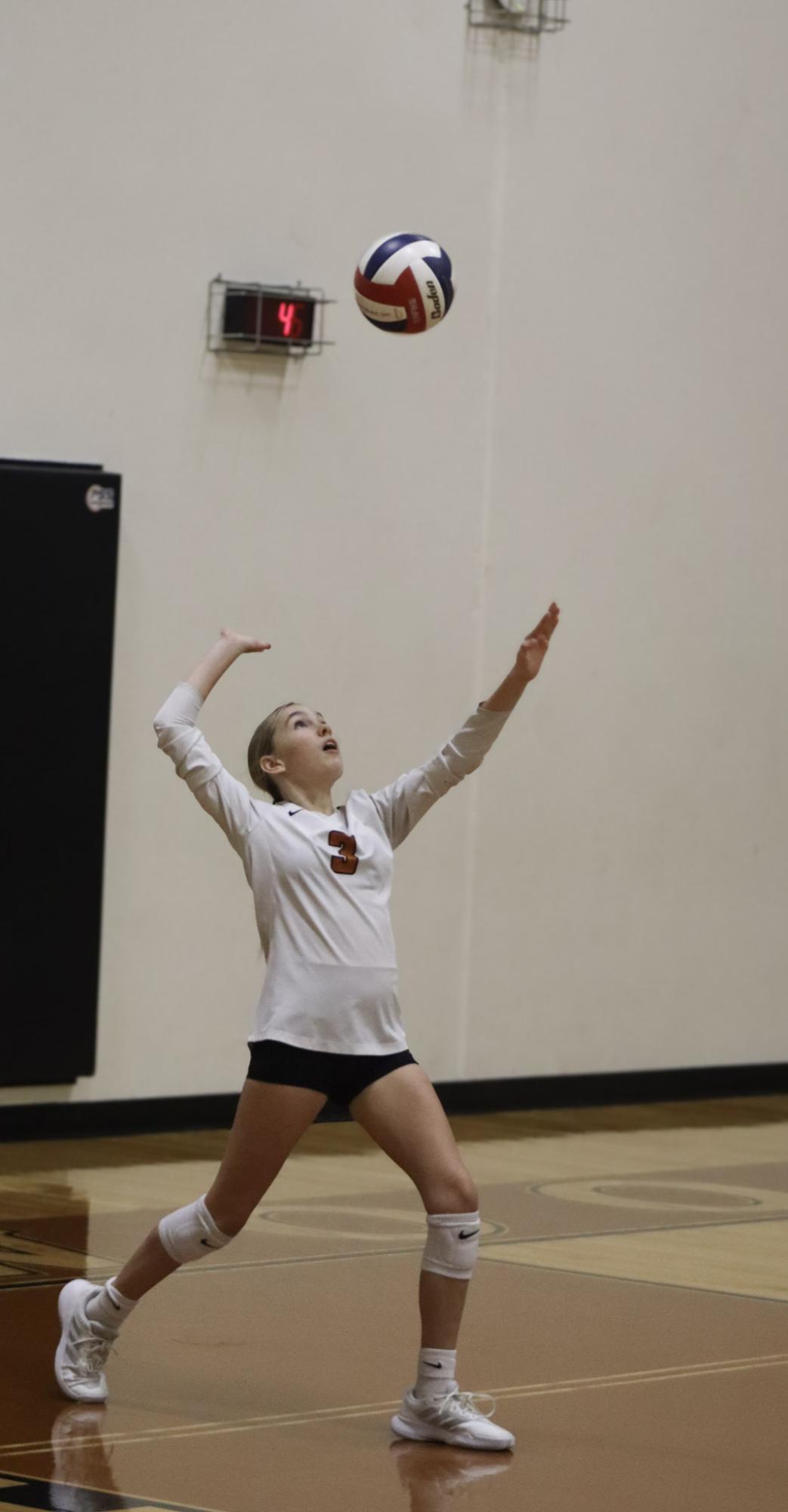 JV White Volleyball Falls Victim to Vandegrift Vipers 2-0