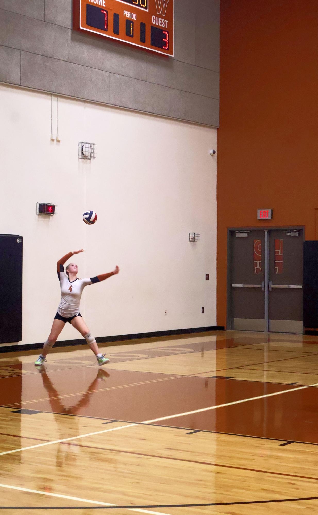Freshman Volleyball Fanged by Vandegrift Vipers 2-1