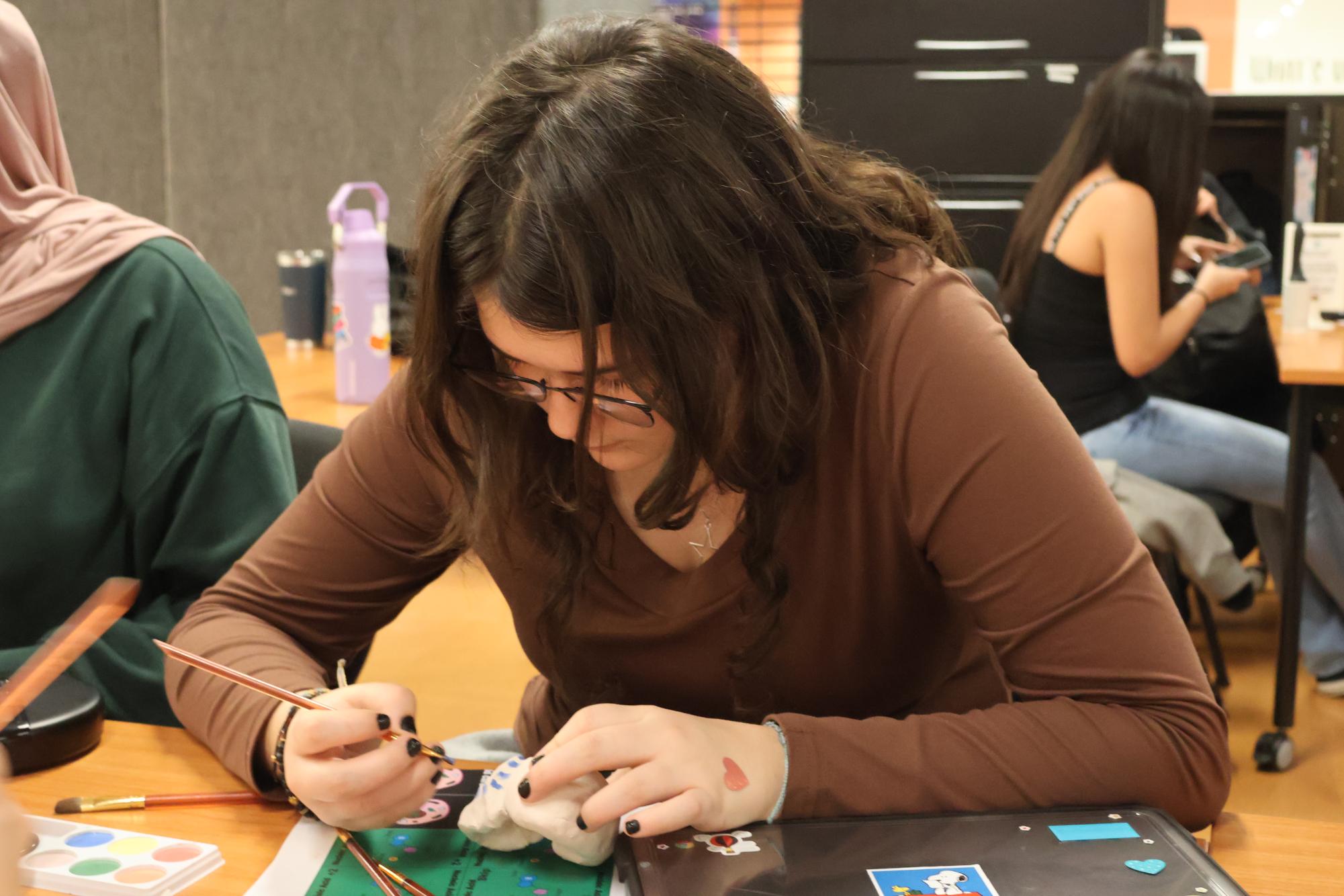 Hispanic Student Association and National Art Honor Society Celebrate Día de Los Muertos