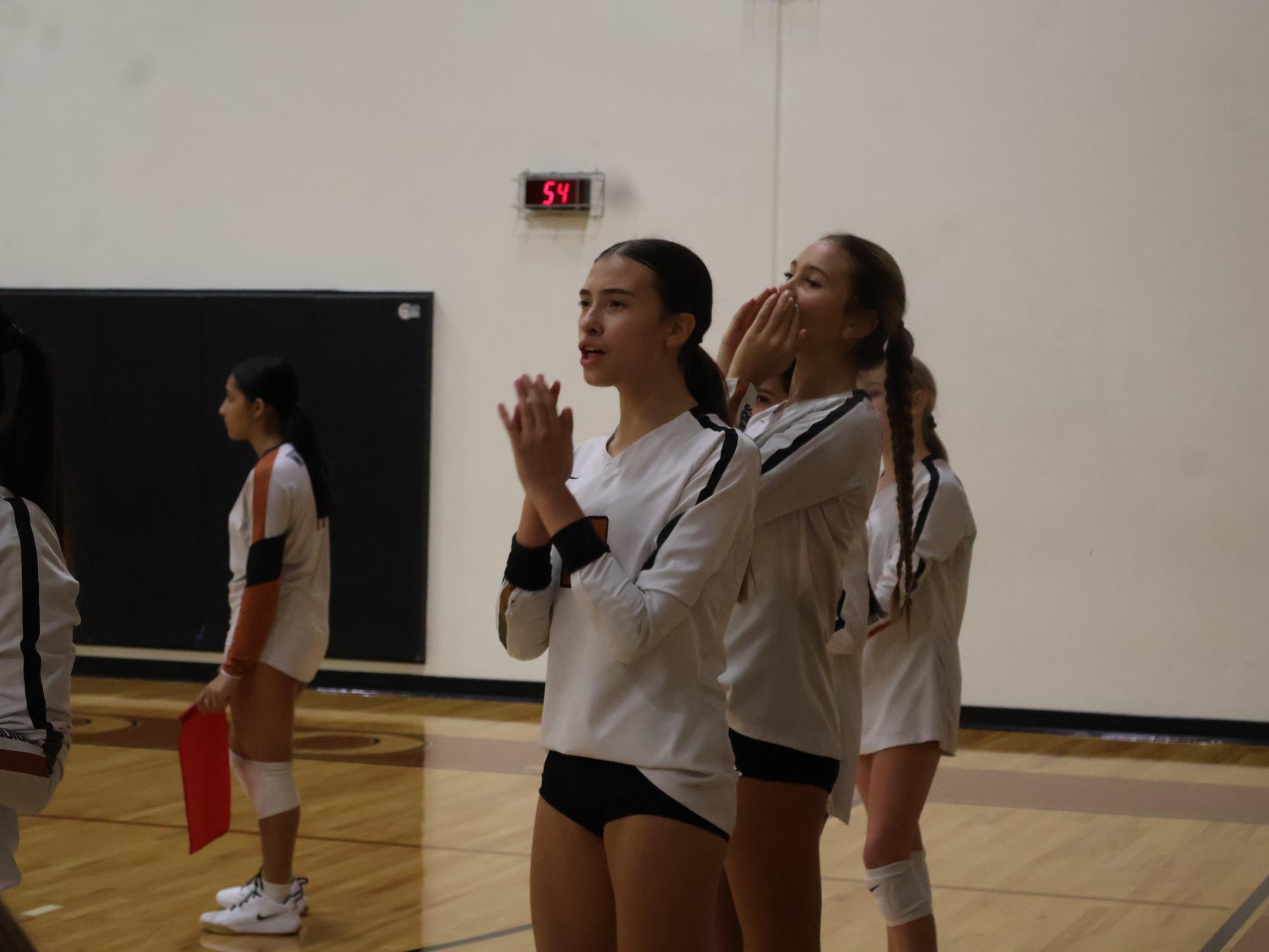 Stony Point Falls Victim to JV White Volleyball 2-1