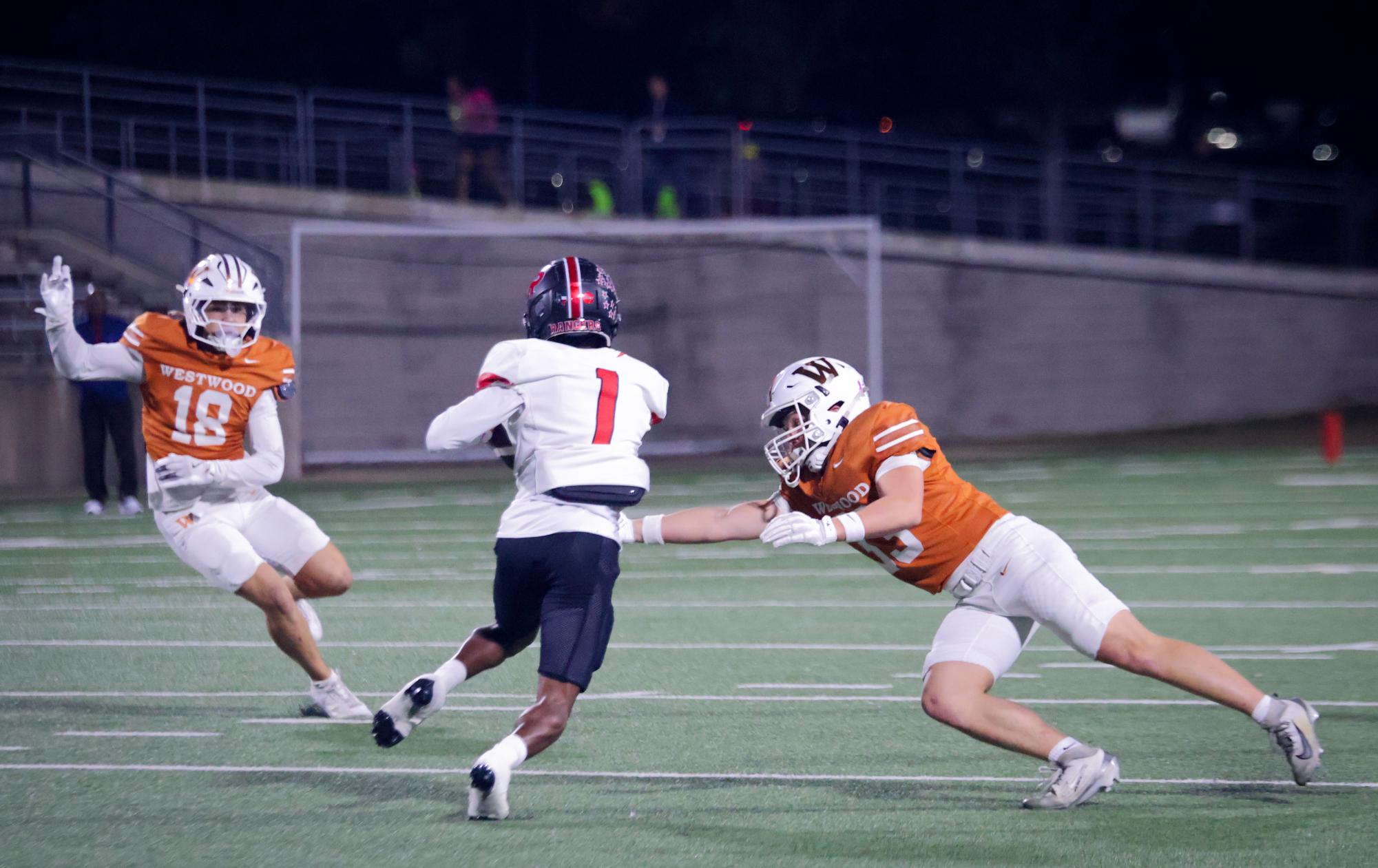 Varsity Football Bids Season Farewell with Nail-biter Loss to Vista Ridge Rangers, 34-38