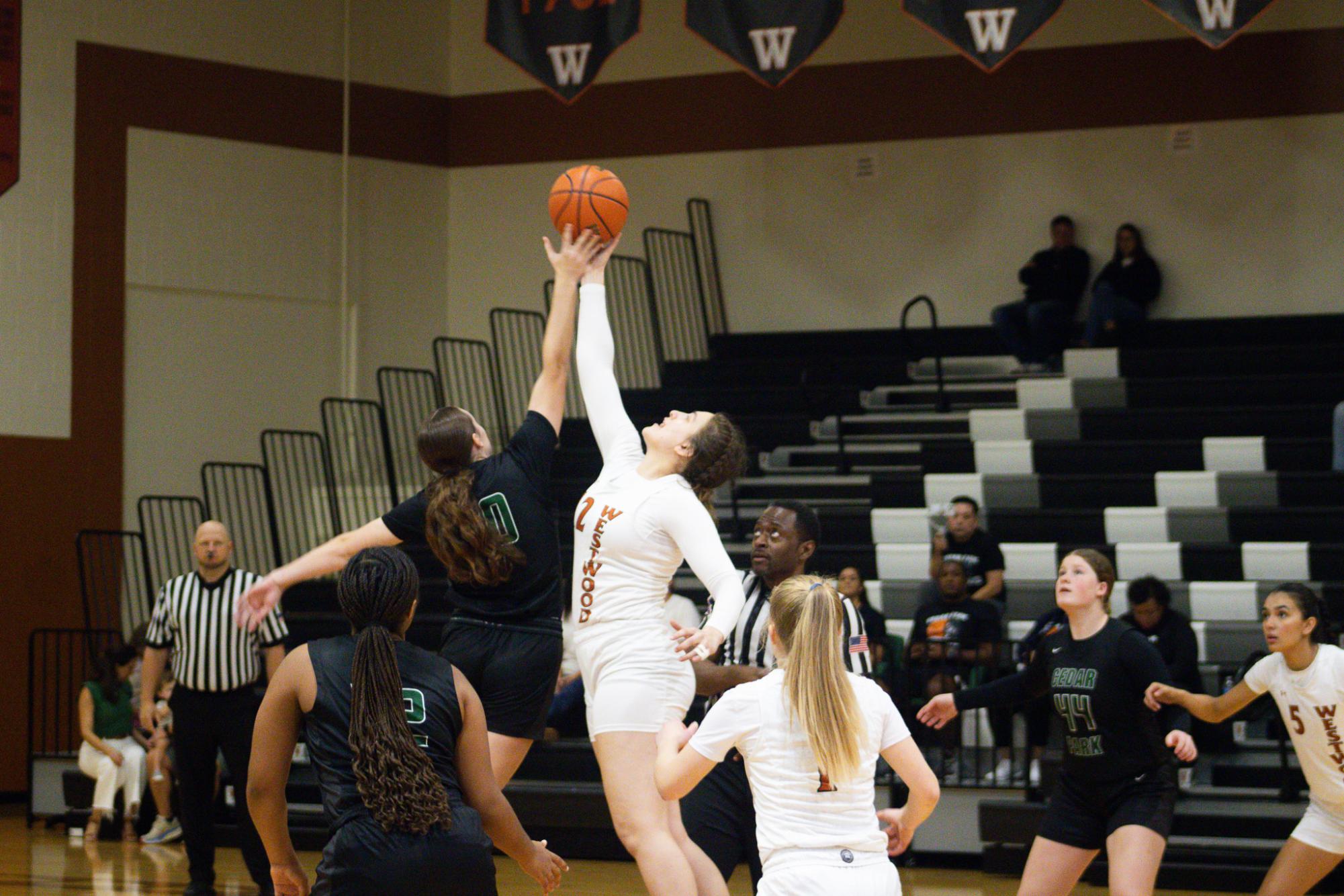 Varsity Girls Basketball Falls to Cedar Ridge 34-24 in Season Opener