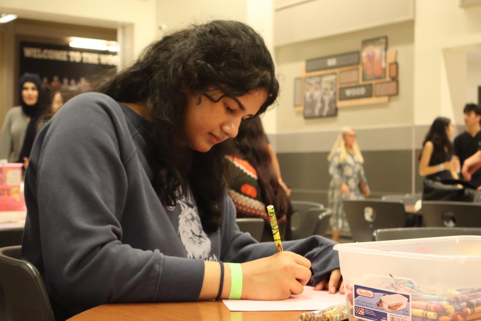 IB Students Foster Friendships at Grateful Gathering