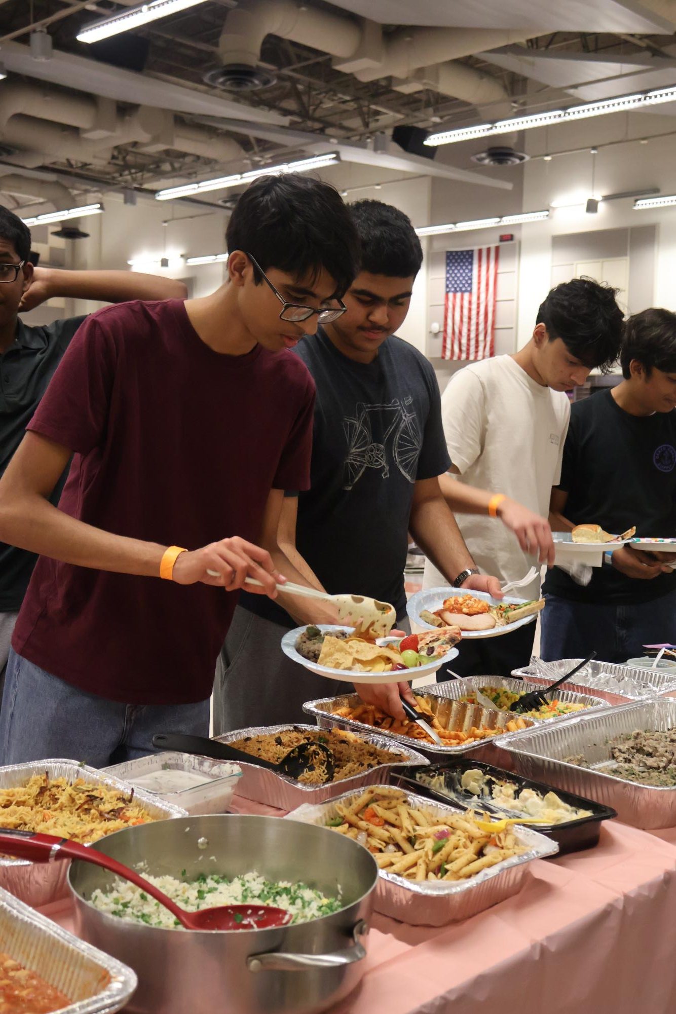IB Students Foster Friendships at Grateful Gathering