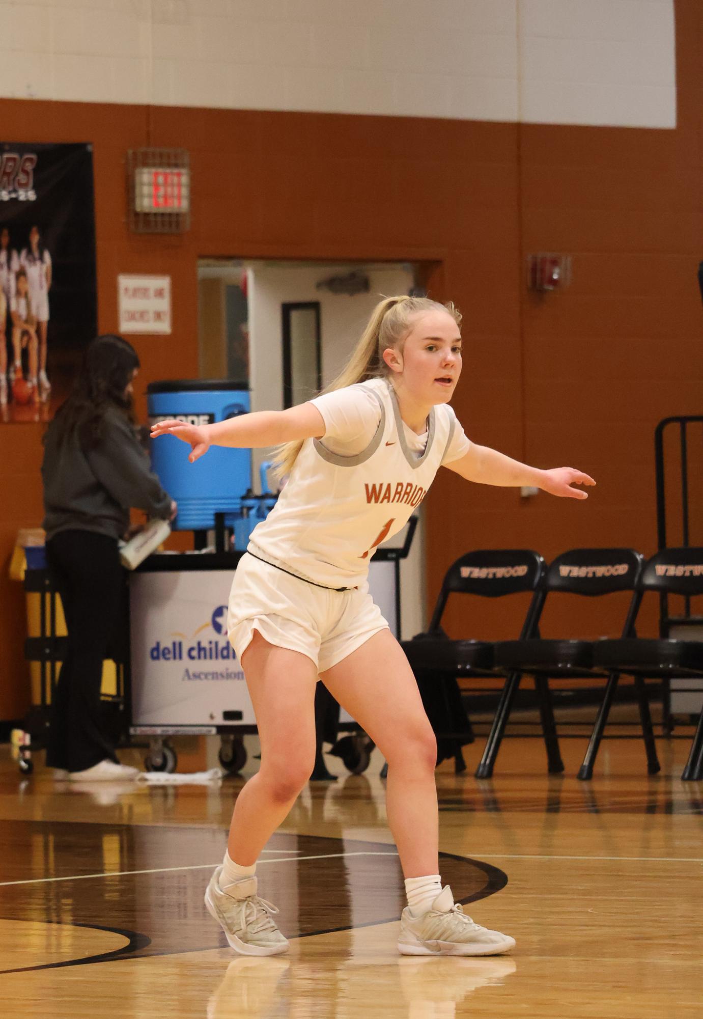 Girls’ Basketball Falls Short 64-42 Against District Leaders Vandegrift Vipers
