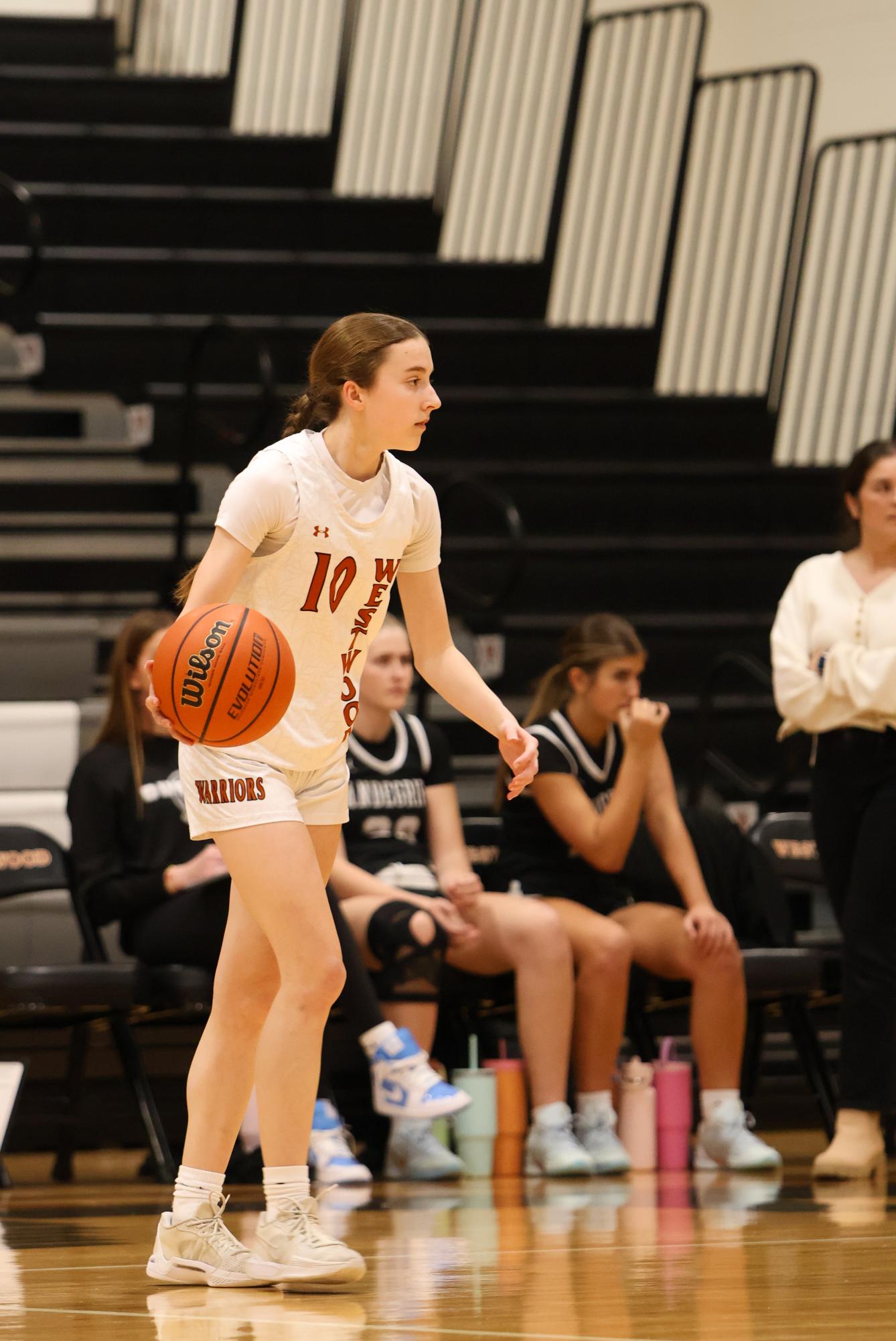 JV Women's Basketball Defang Vandegrift Vipers in 41-32 Victory